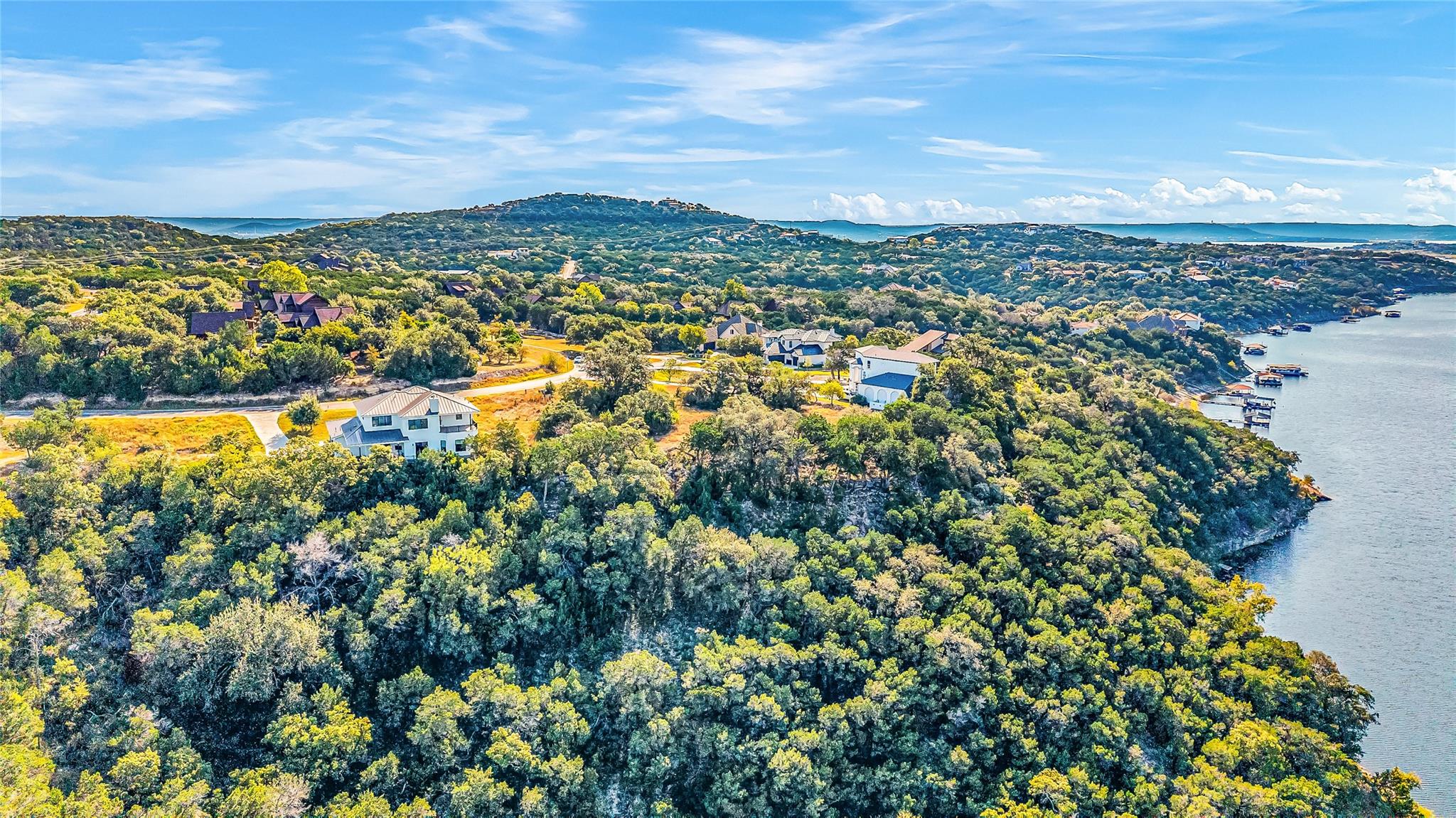 7216 Getaway Dr, Jonestown, TX 78645