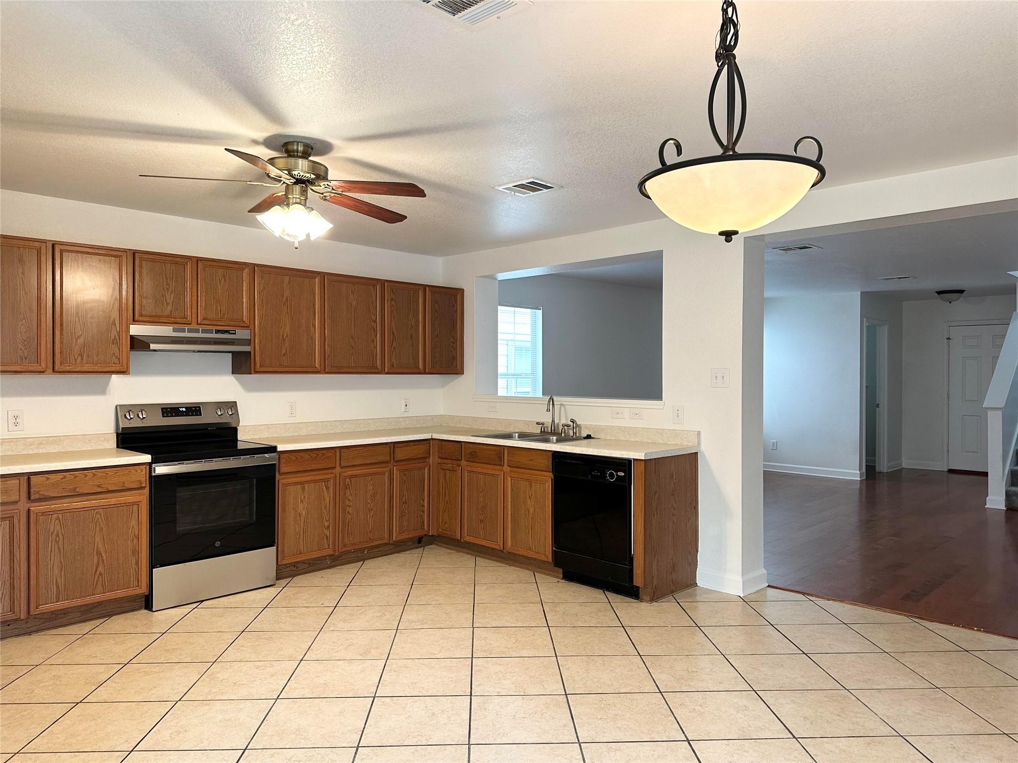 13718 Merseyside Dr, Pflugerville, TX 78660