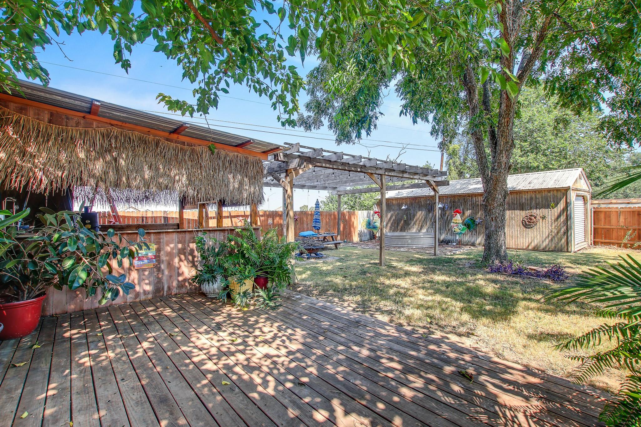 105 Frederick Ln, Thorndale, TX 76577