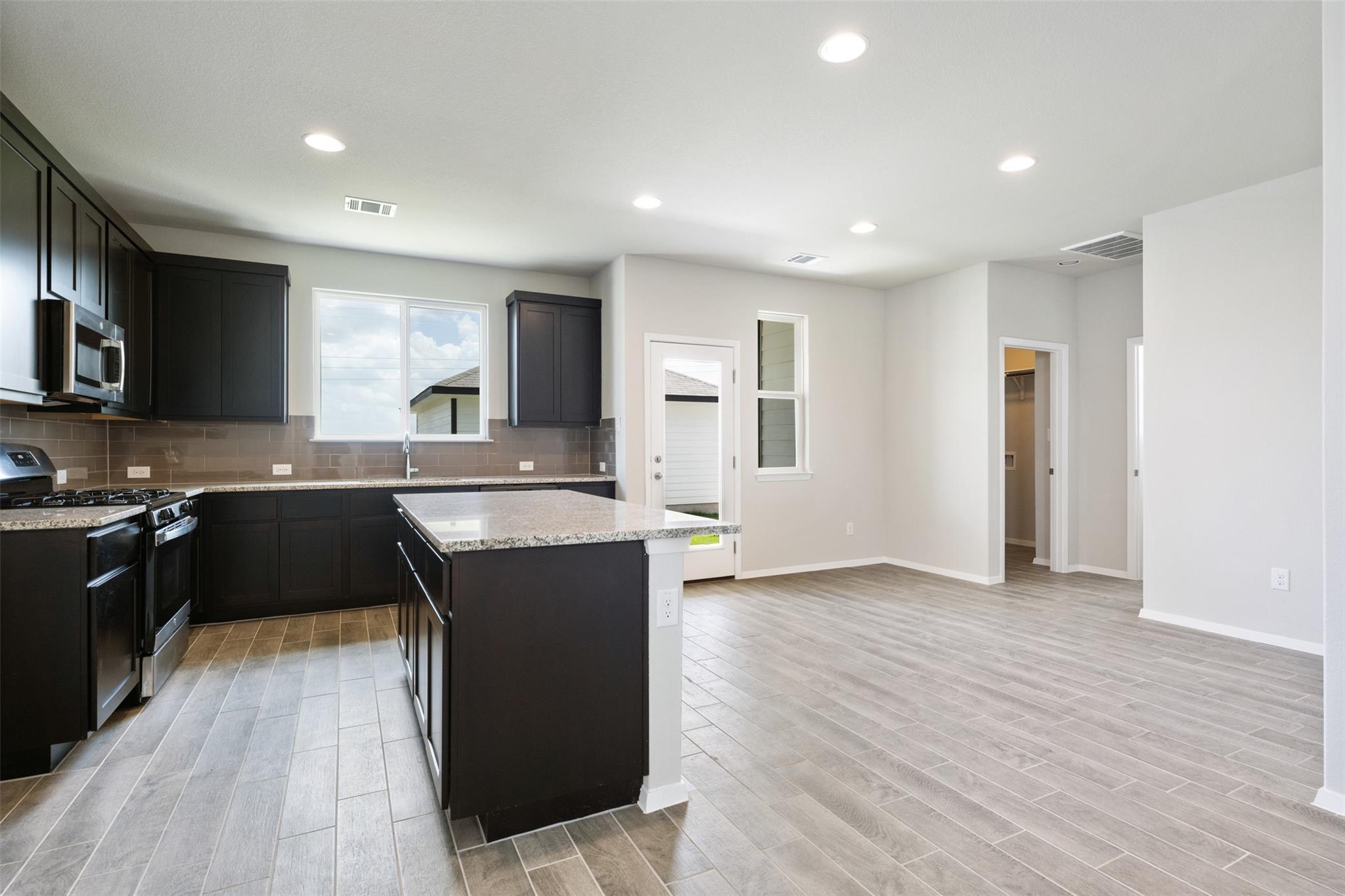 1334 Goforth Rd, Kyle, TX 78640