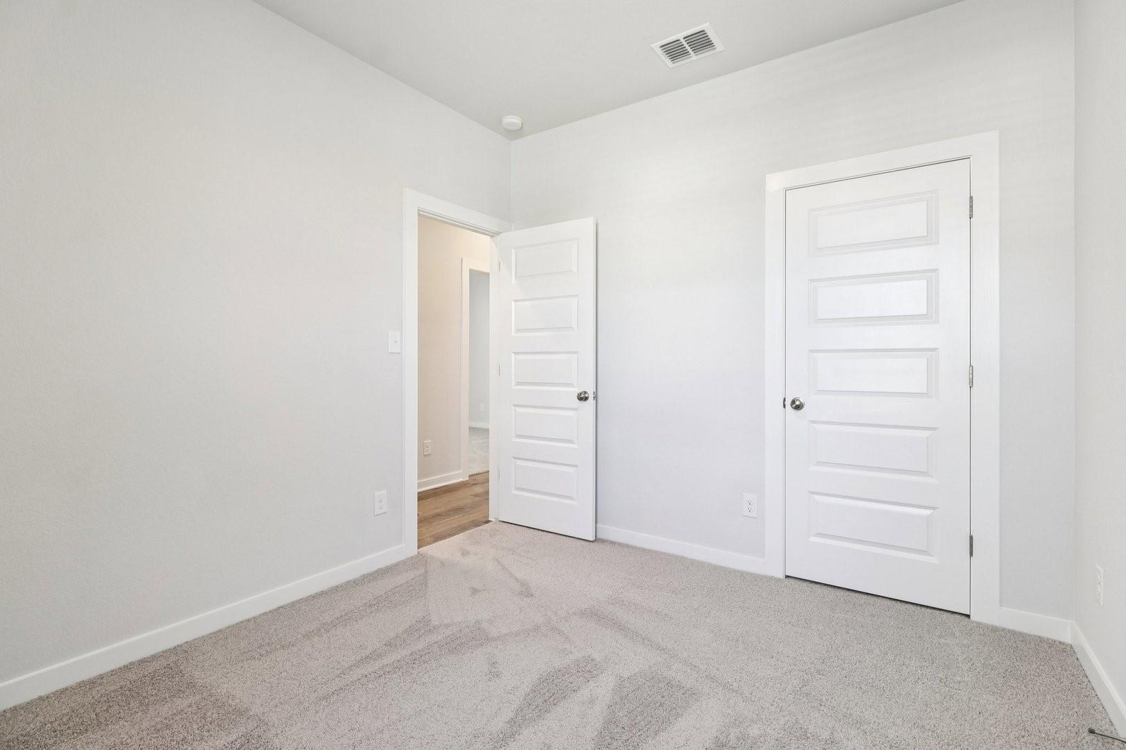 123 Two Bits Ln, Elgin, TX 78621