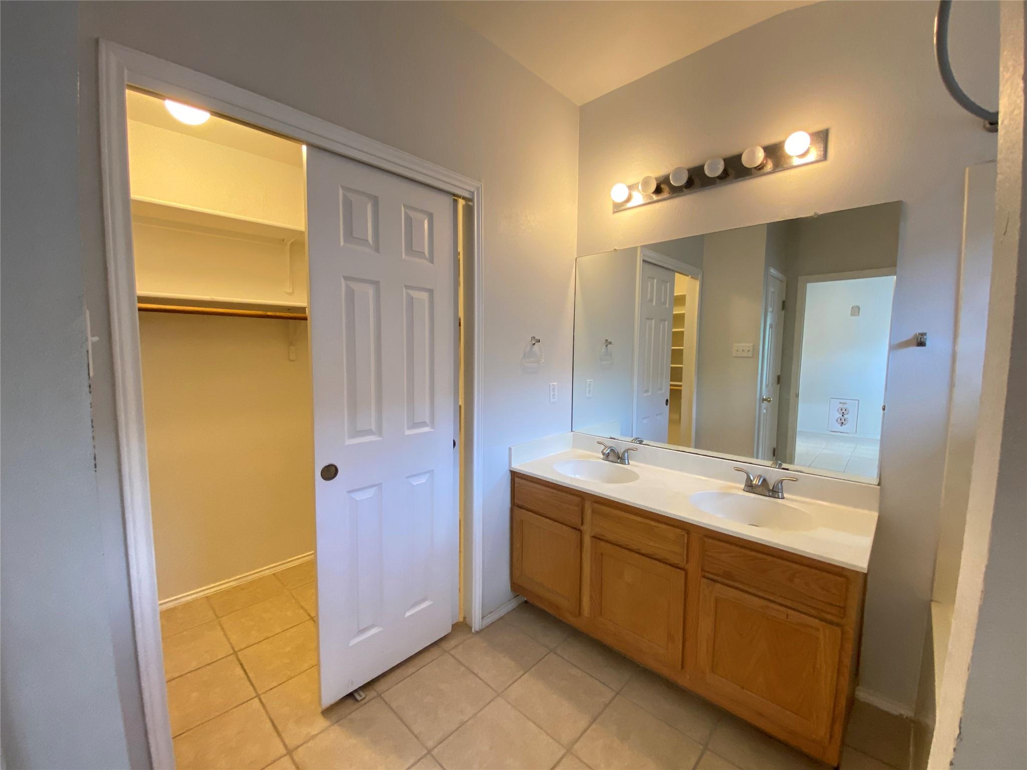 616 Paso Fino Trl, Cedar Park, TX 78613