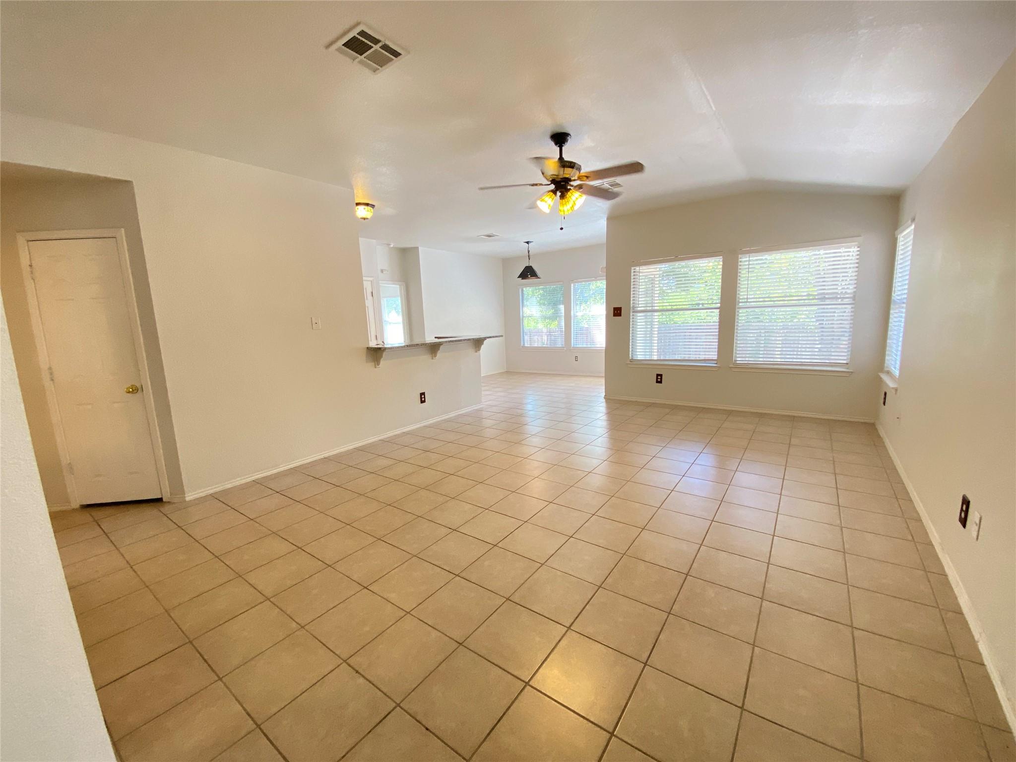 616 Paso Fino Trl, Cedar Park, TX 78613