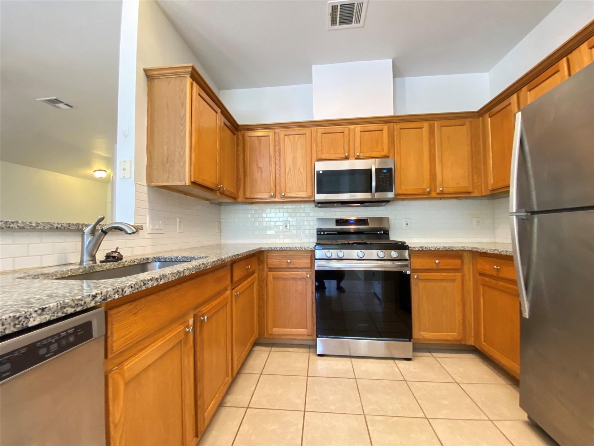 616 Paso Fino Trl, Cedar Park, TX 78613