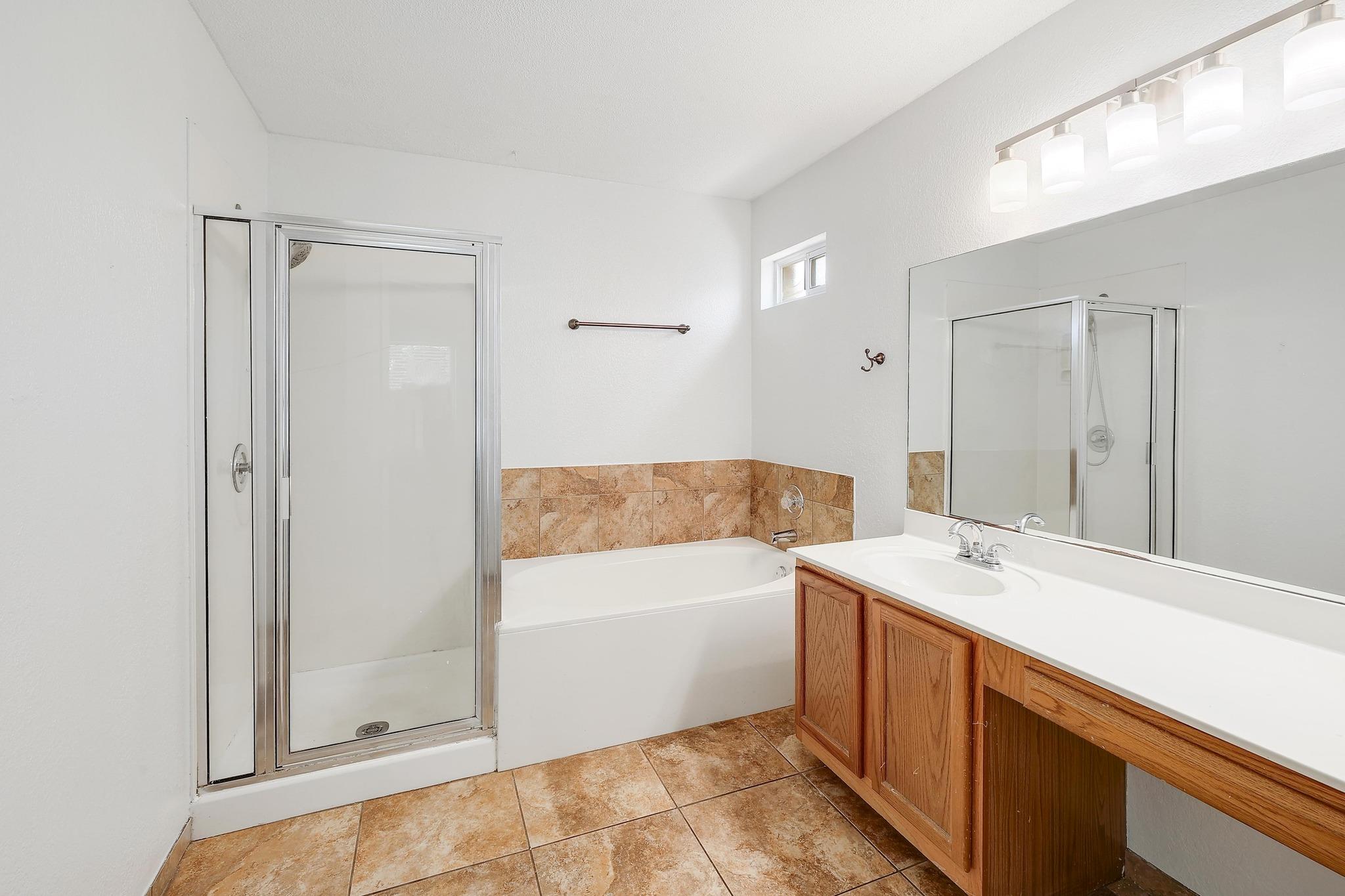 16716 Spotted Eagle Dr, Leander, TX 78641