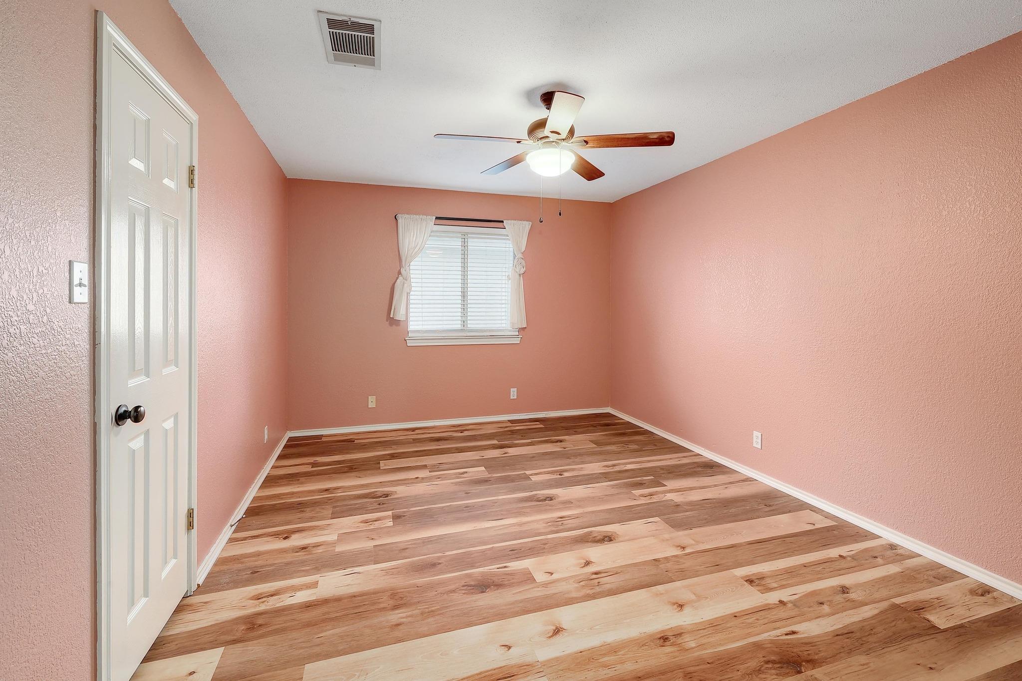 16716 Spotted Eagle Dr, Leander, TX 78641