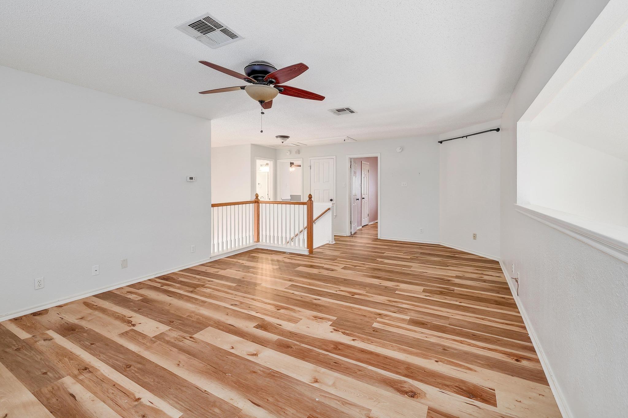 16716 Spotted Eagle Dr, Leander, TX 78641