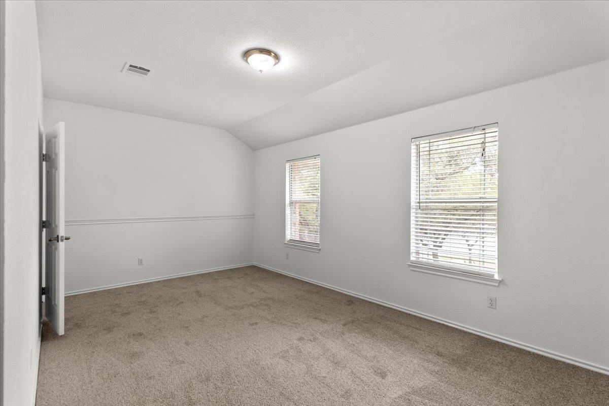 2001 Stephanne Creek Cv, Austin, TX 78744