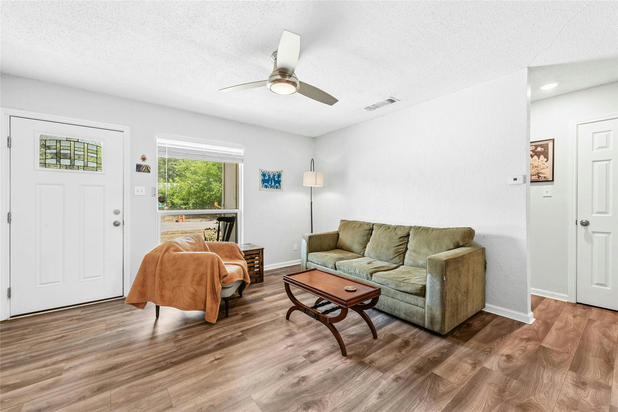 4407 Dovewood Dr, Austin, TX 78744