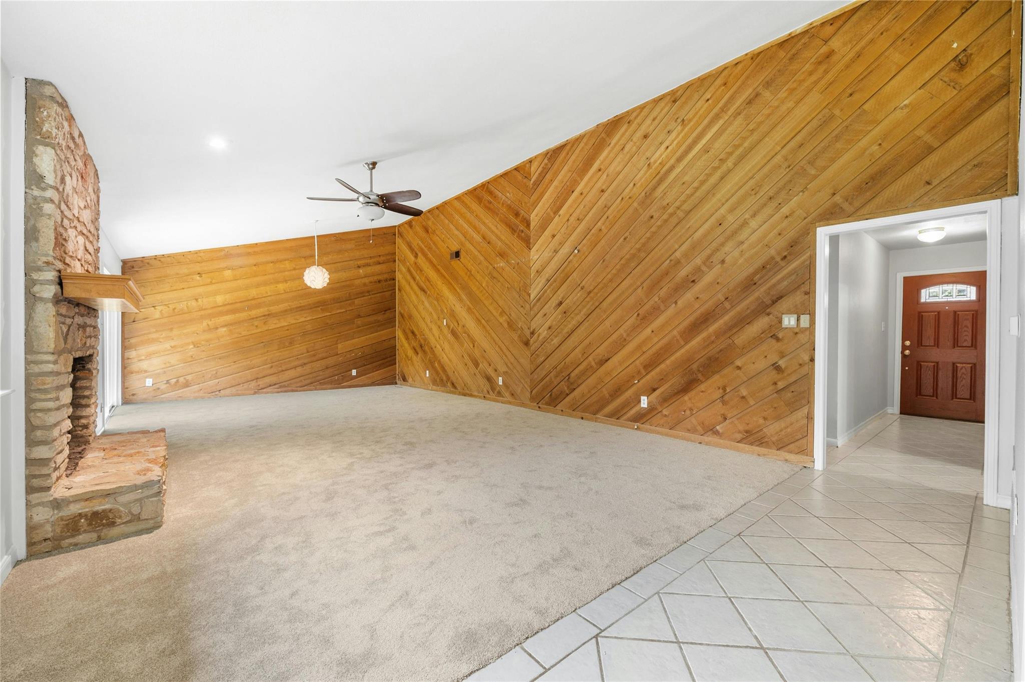 10255 Missel Thrush Dr, Austin, TX 78750