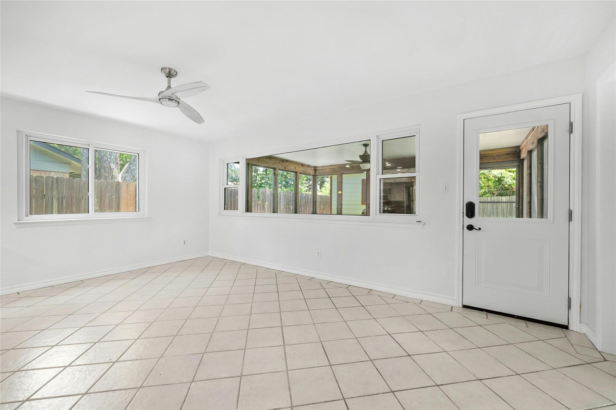 10255 Missel Thrush Dr, Austin, TX 78750