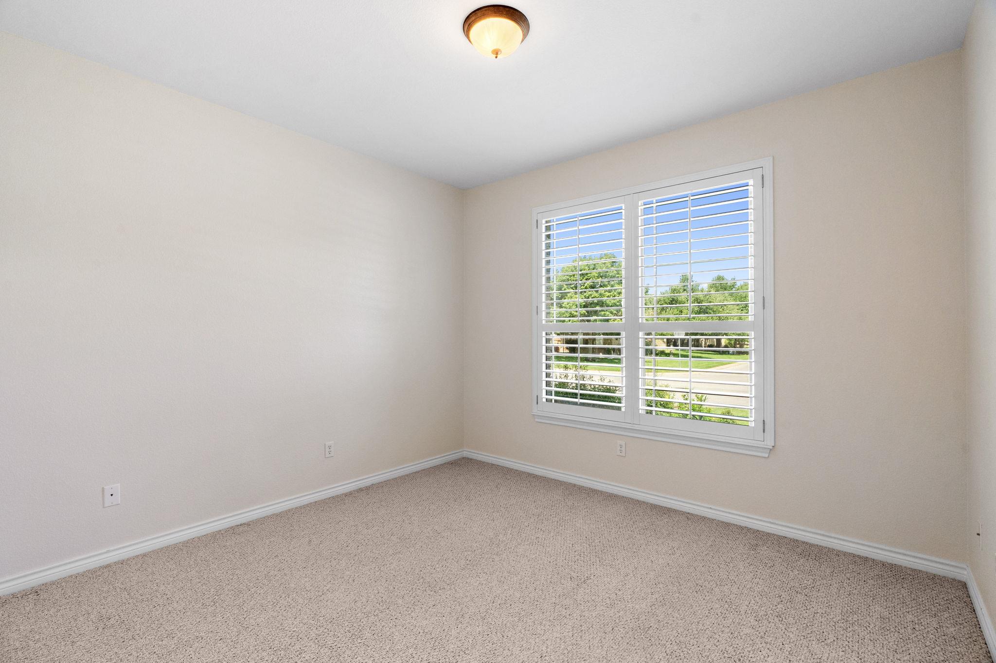 900 Heritage Oaks Bnd, Georgetown, TX 78633