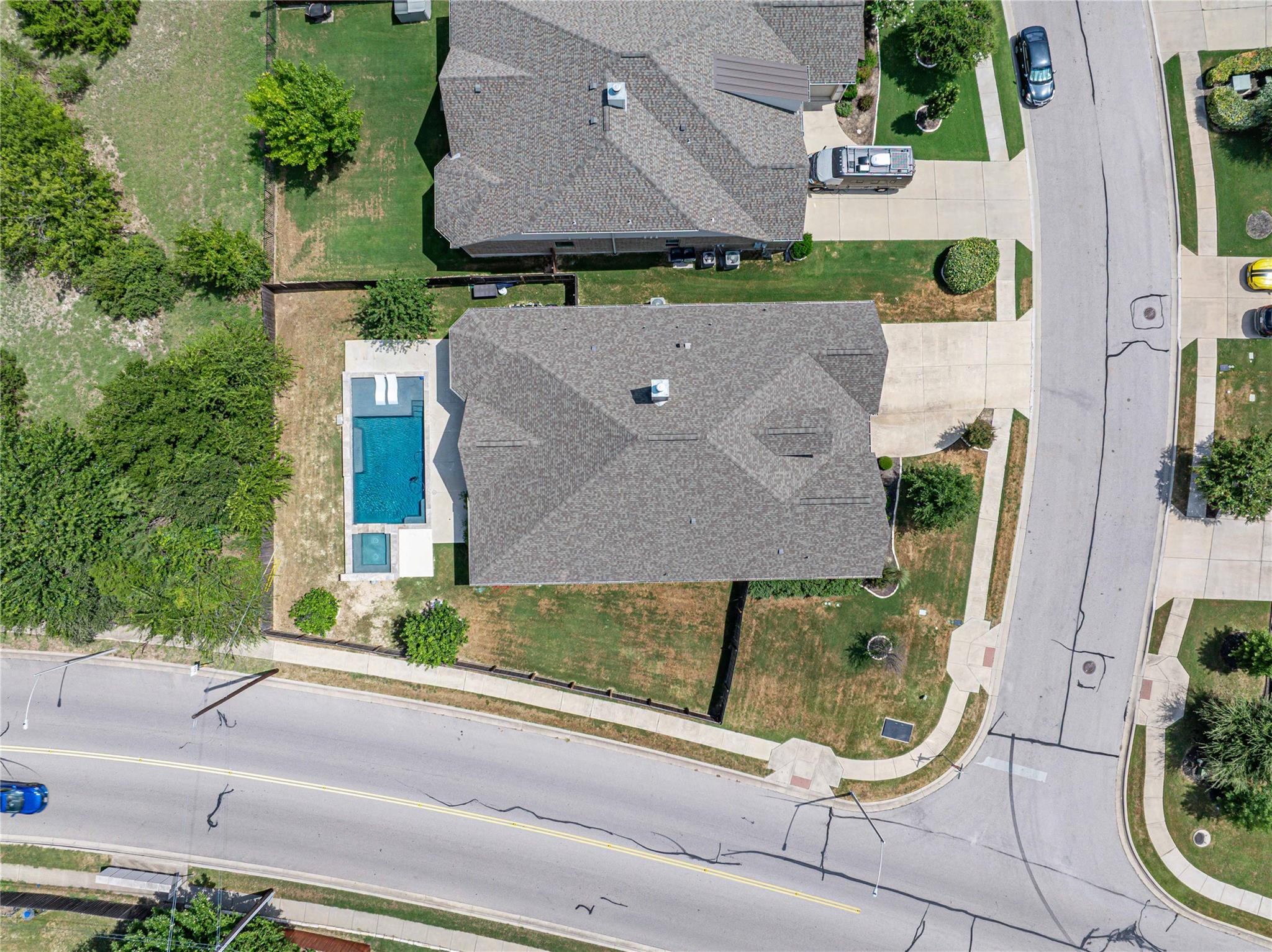 833 Tabernash Dr, Leander, TX 78641