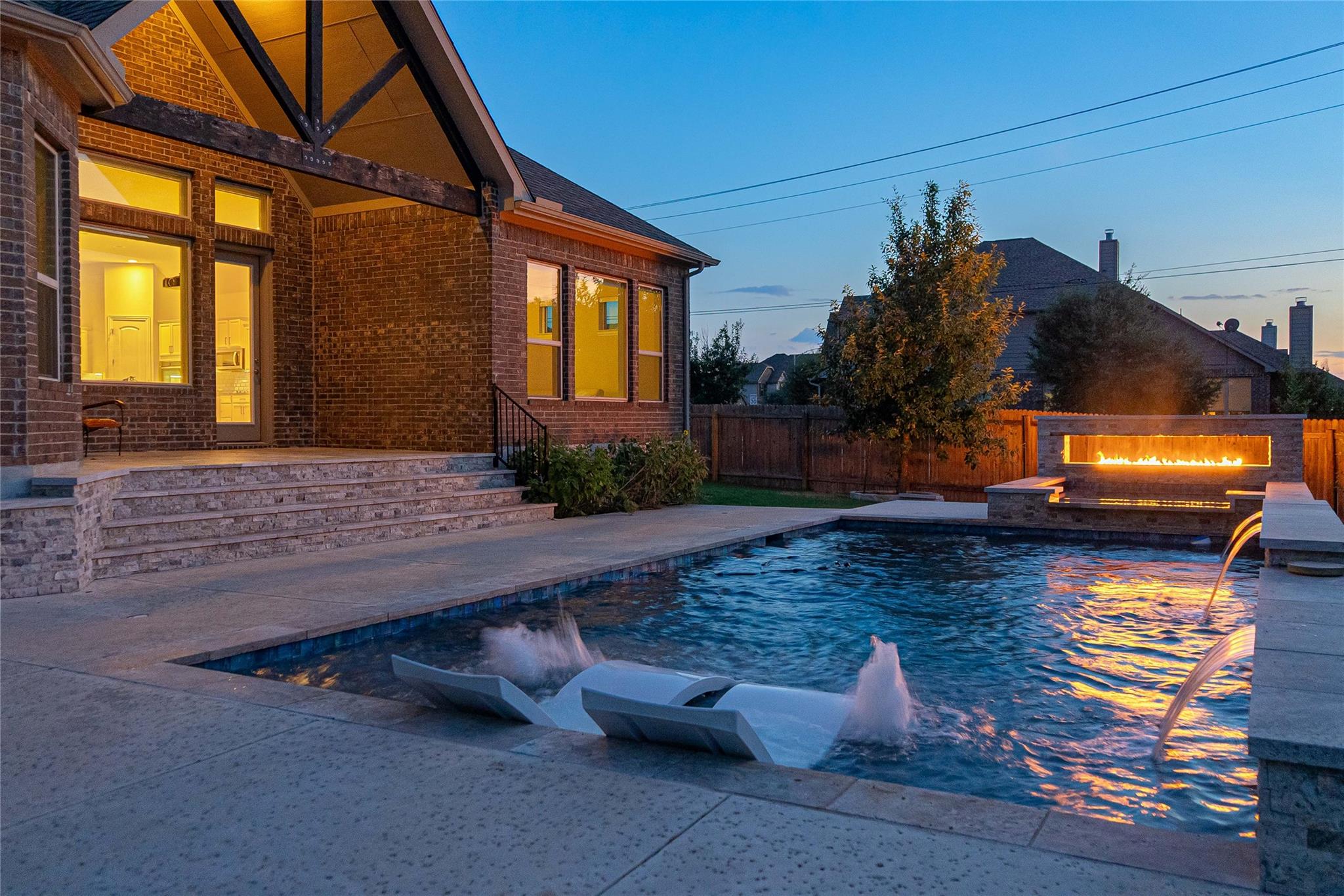 833 Tabernash Dr, Leander, TX 78641