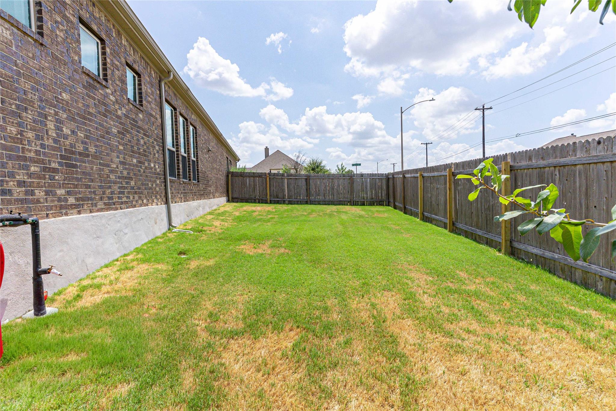 833 Tabernash Dr, Leander, TX 78641