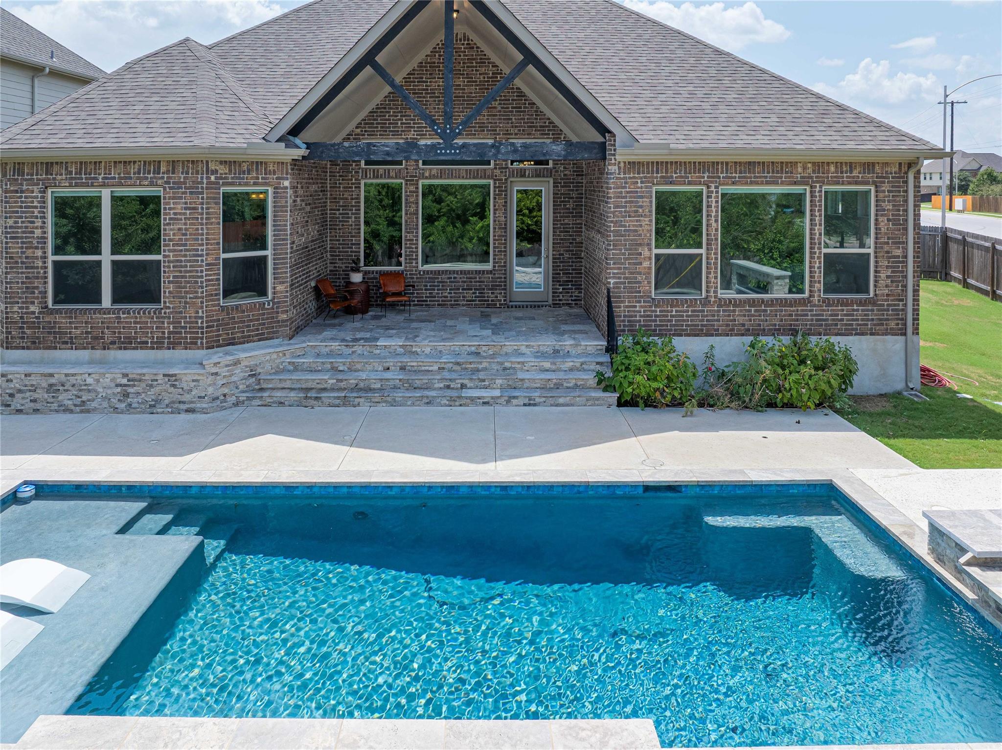 833 Tabernash Dr, Leander, TX 78641