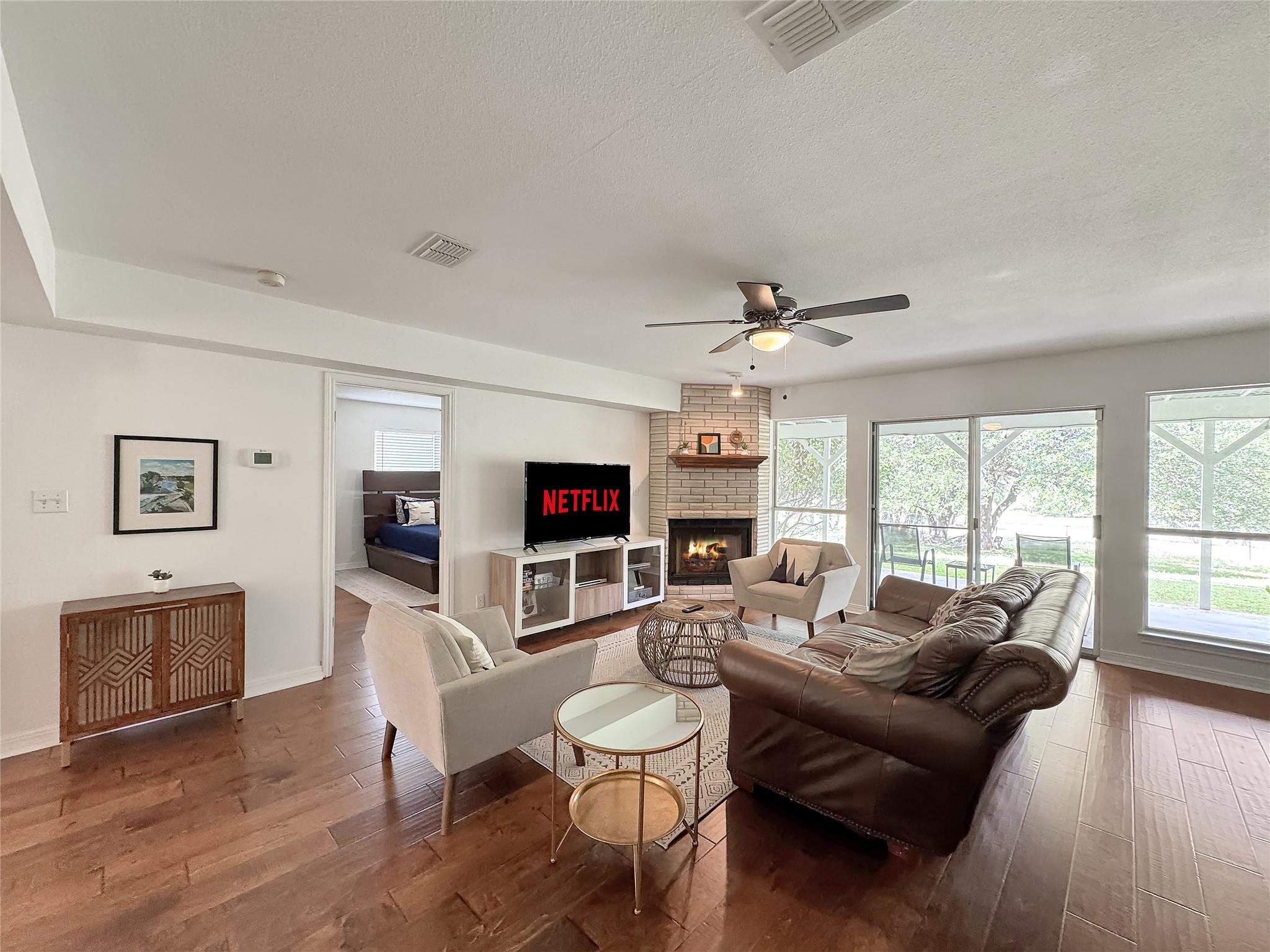 149 Gallagher Dr, Canyon Lake, TX 78133