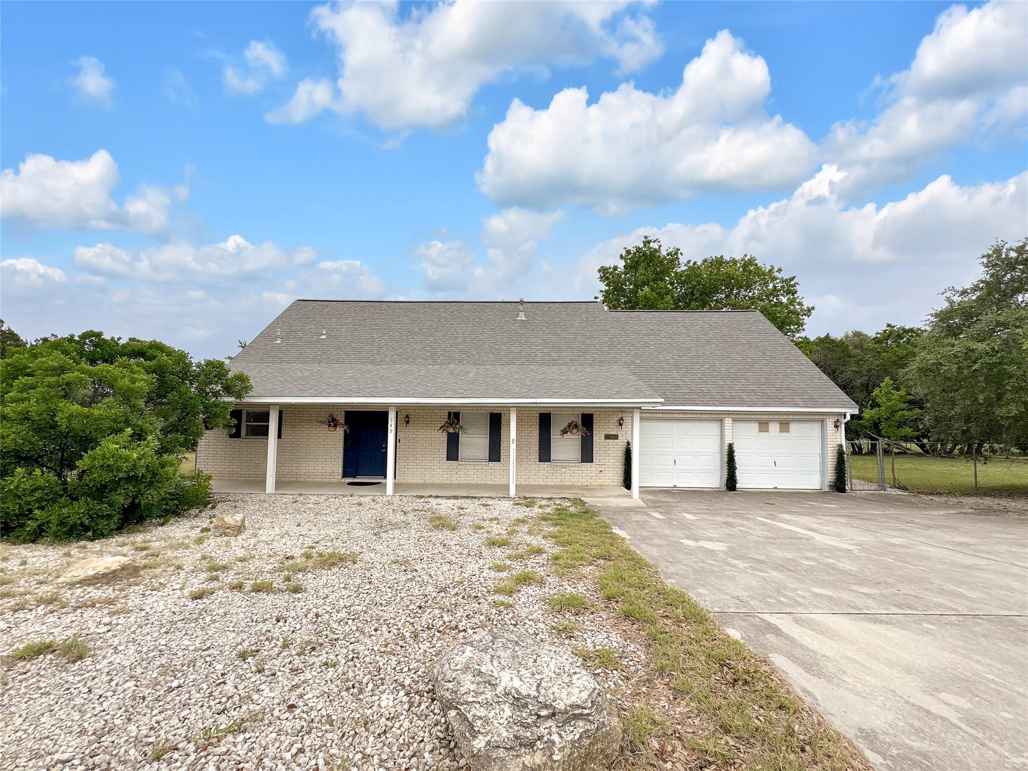 149 Gallagher Dr, Canyon Lake, TX 78133