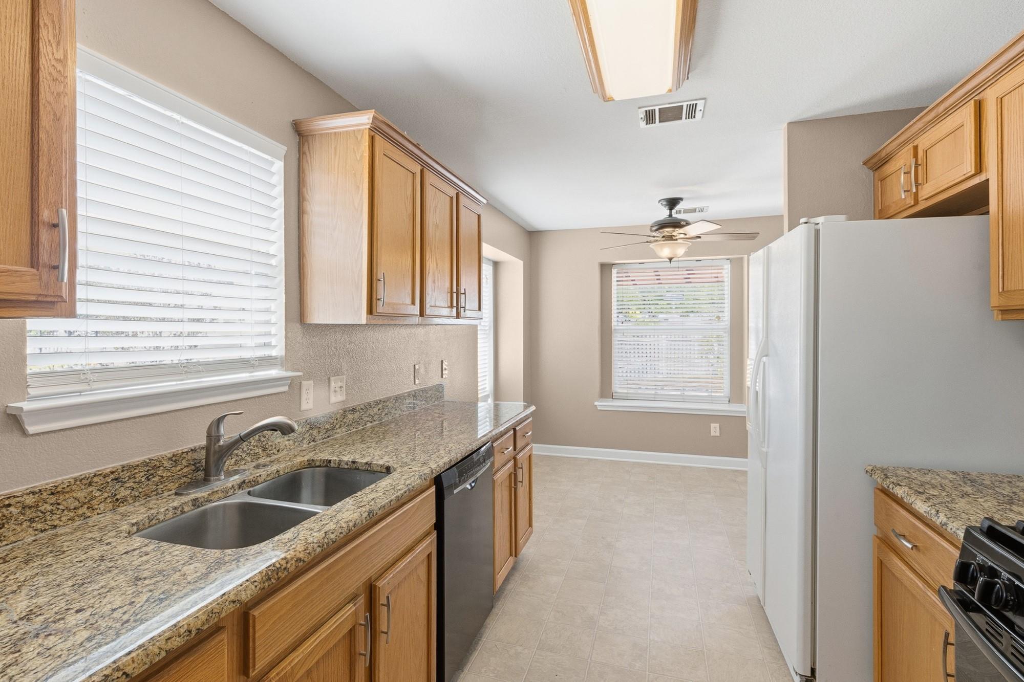 115 Teasley, Kyle, TX 78640