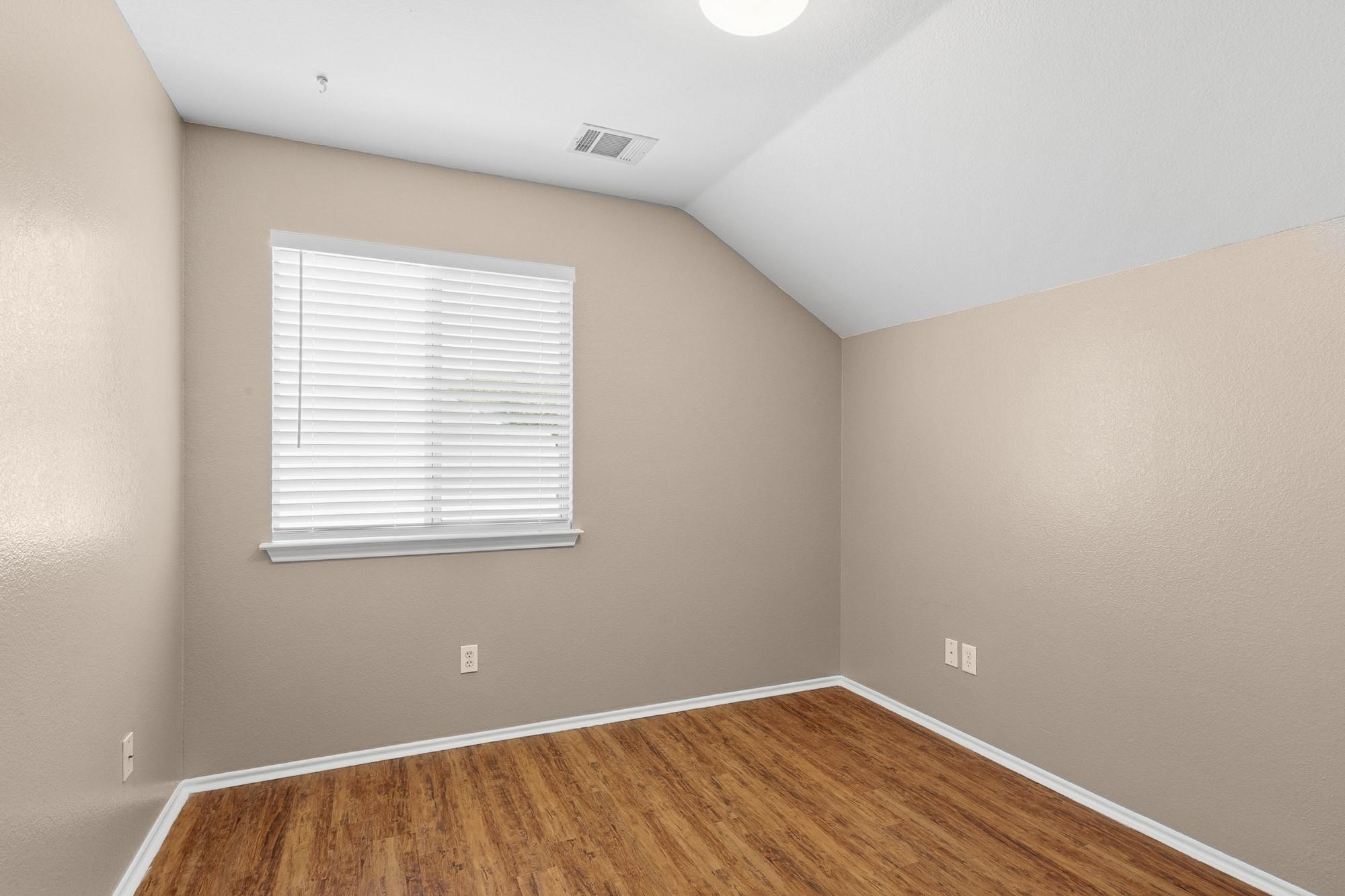 115 Teasley, Kyle, TX 78640