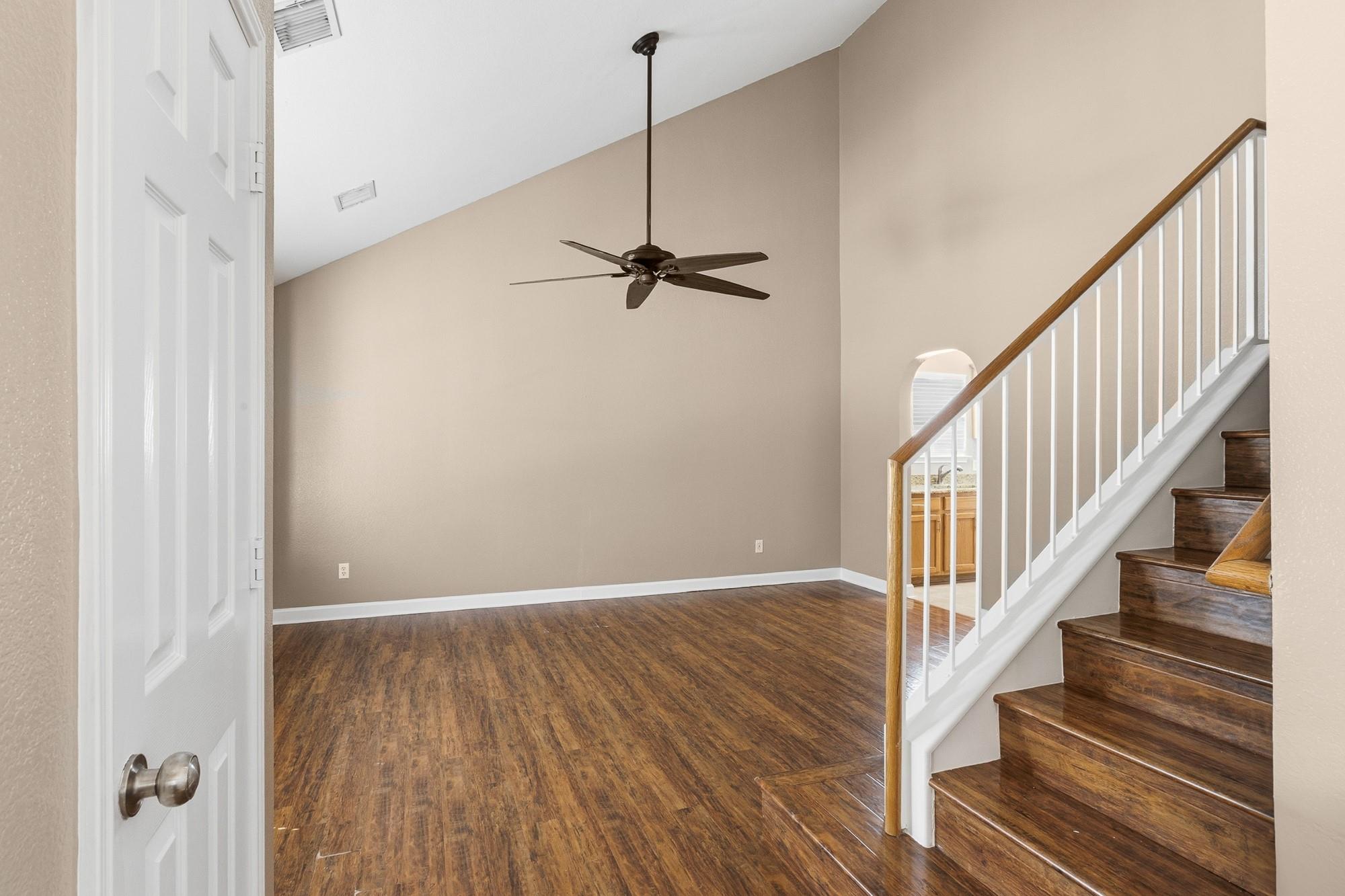 115 Teasley, Kyle, TX 78640