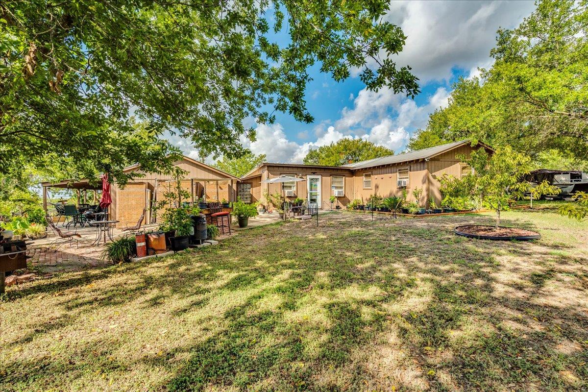 2411 Rohde Rd, Kyle, TX 78640