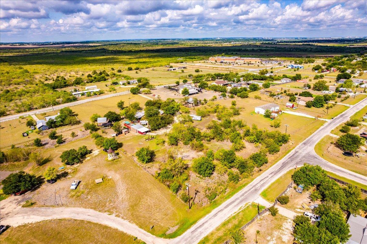 2411 Rohde Rd, Kyle, TX 78640