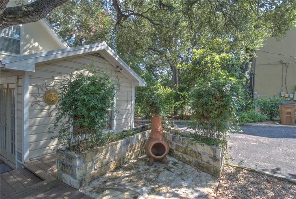 2404 Thornton Rd # A, Austin, TX 78704