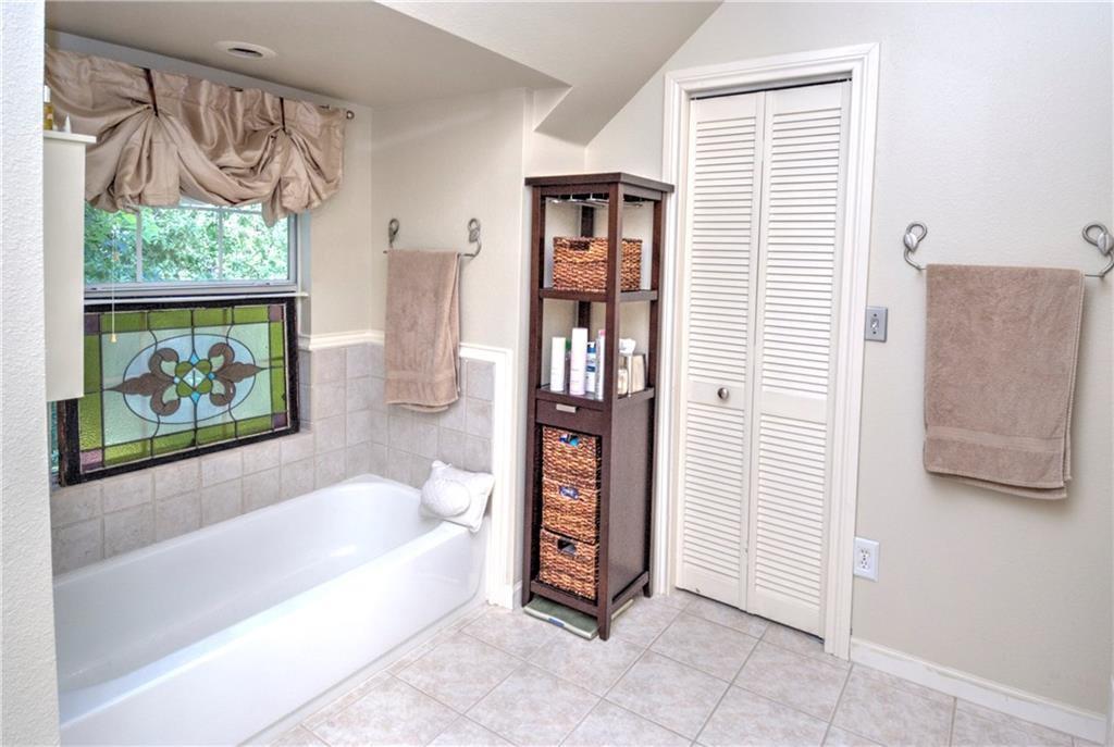 2404 Thornton Rd # A, Austin, TX 78704