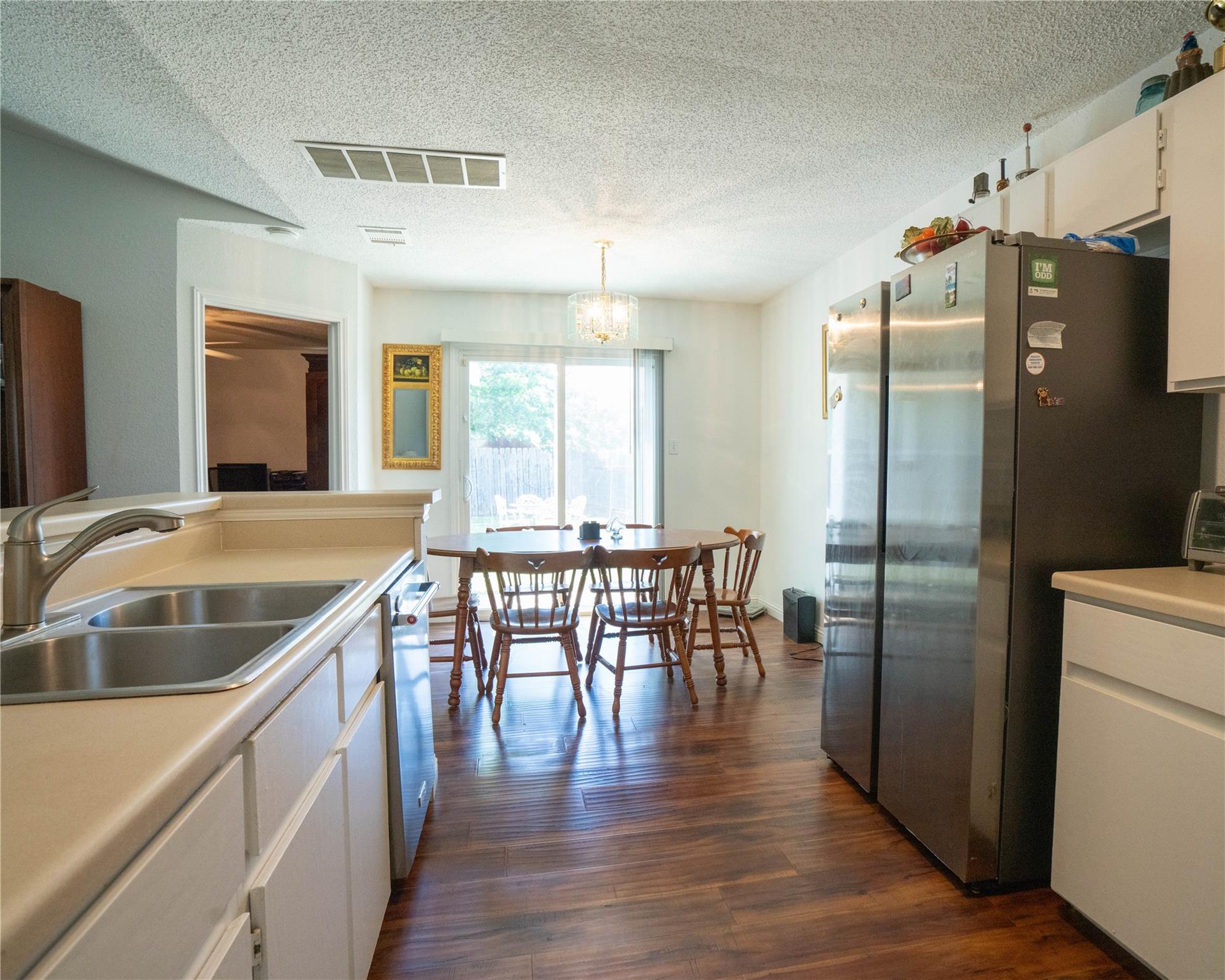 611 Penny Ln, Cedar Park, TX 78613