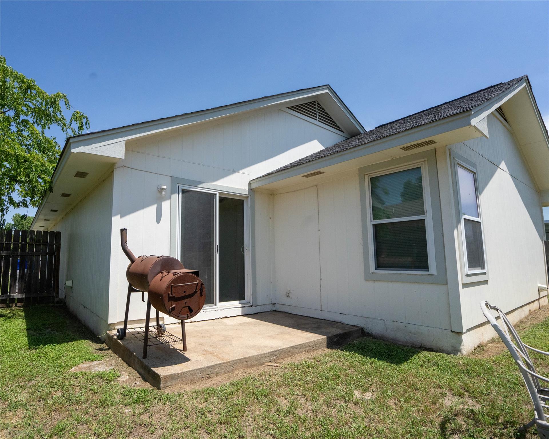 611 Penny Ln, Cedar Park, TX 78613