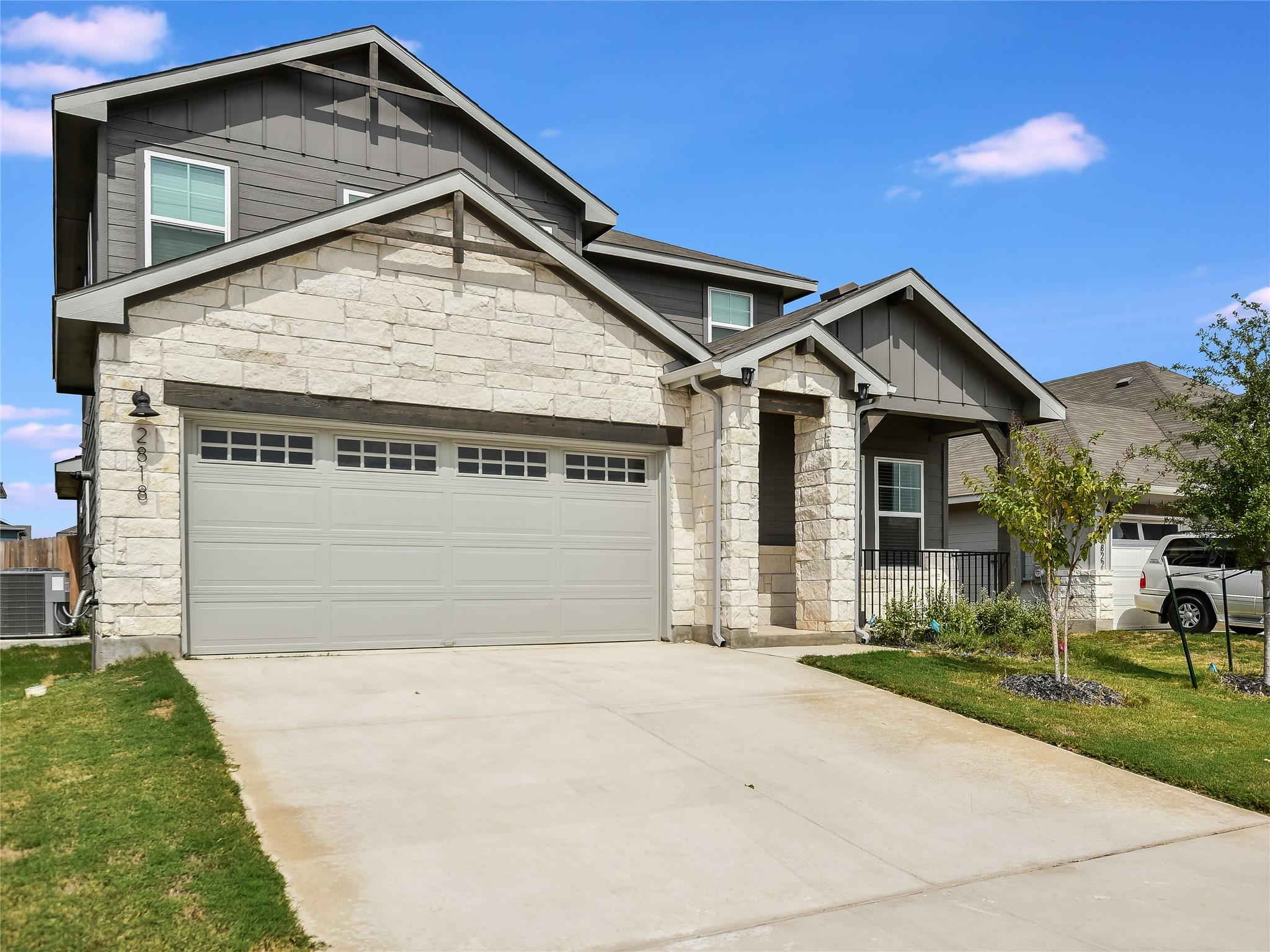 2818 Rustic Hills Dr, Round Rock, TX 78665