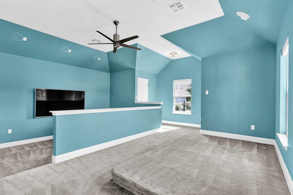 103 Tonkawa Trl W, Lakeway, TX 78738