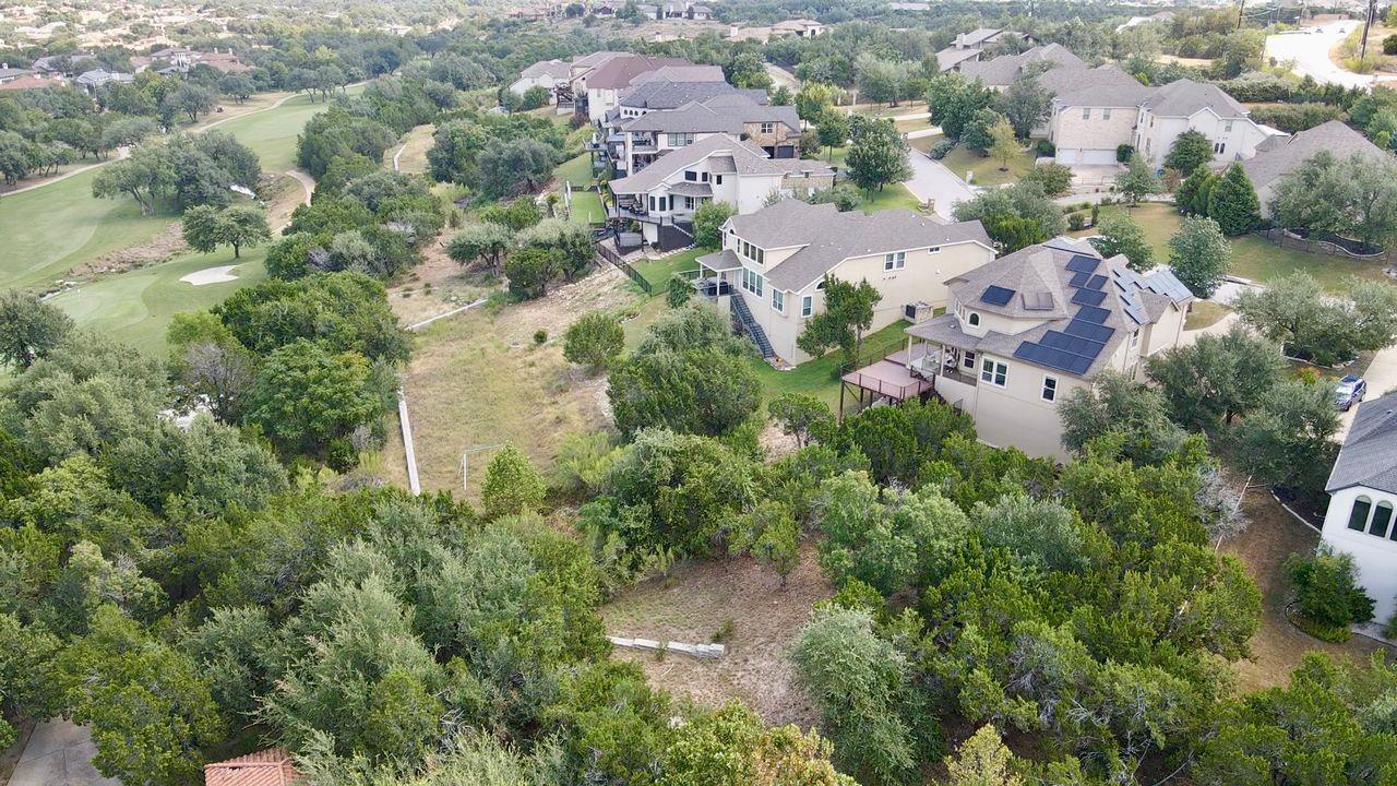 103 Tonkawa Trl W, Lakeway, TX 78738
