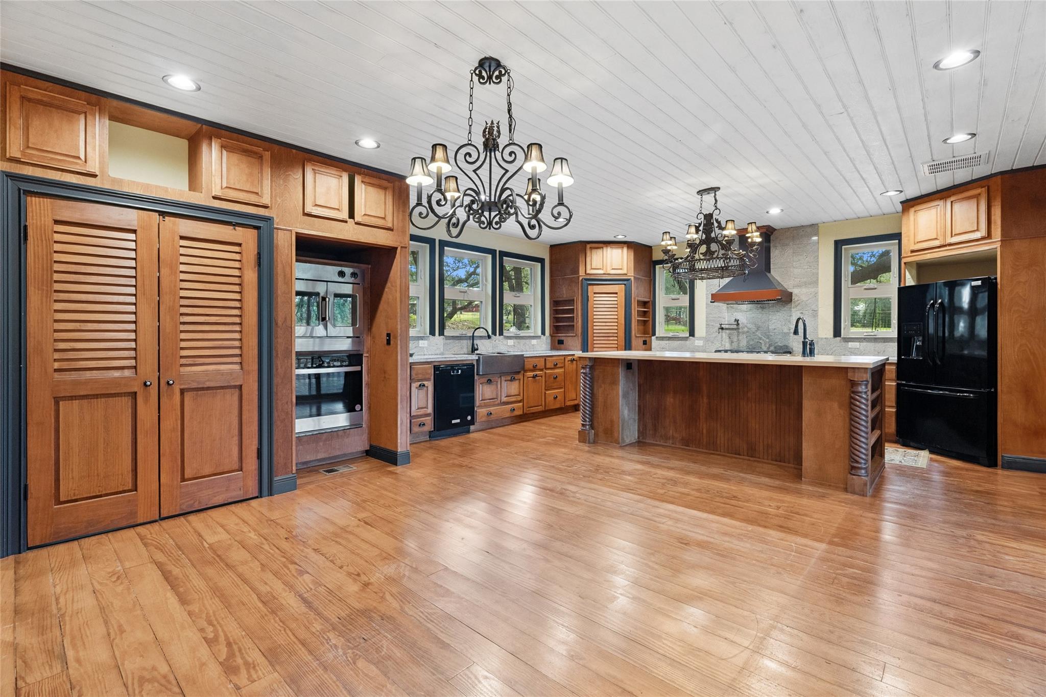 4032 Ranch Road 3232, Johnson City, TX 78636