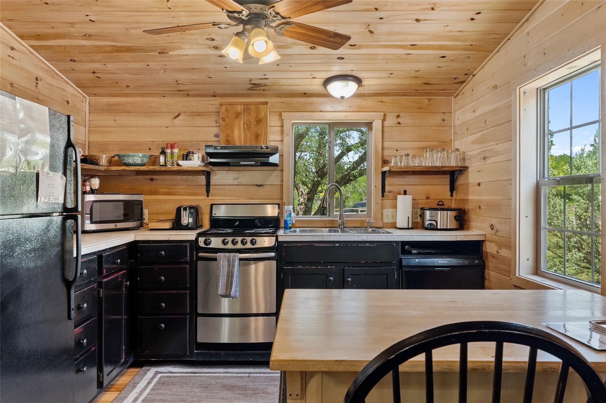 4032 Ranch Road 3232, Johnson City, TX 78636