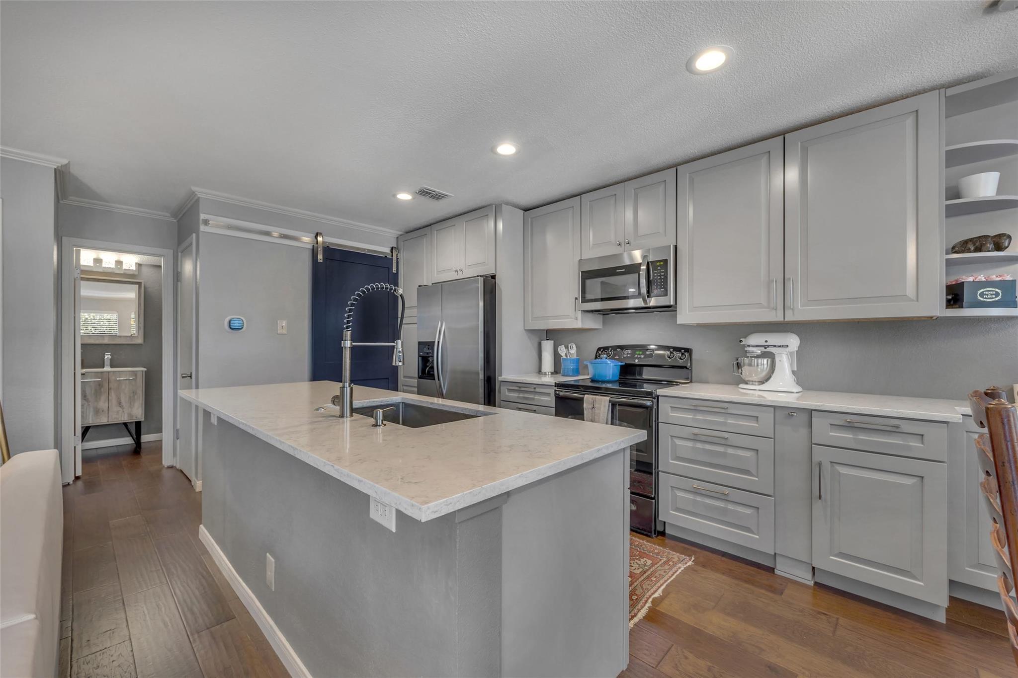 3845 Ranch Road 2222 # 20, Austin, TX 78731