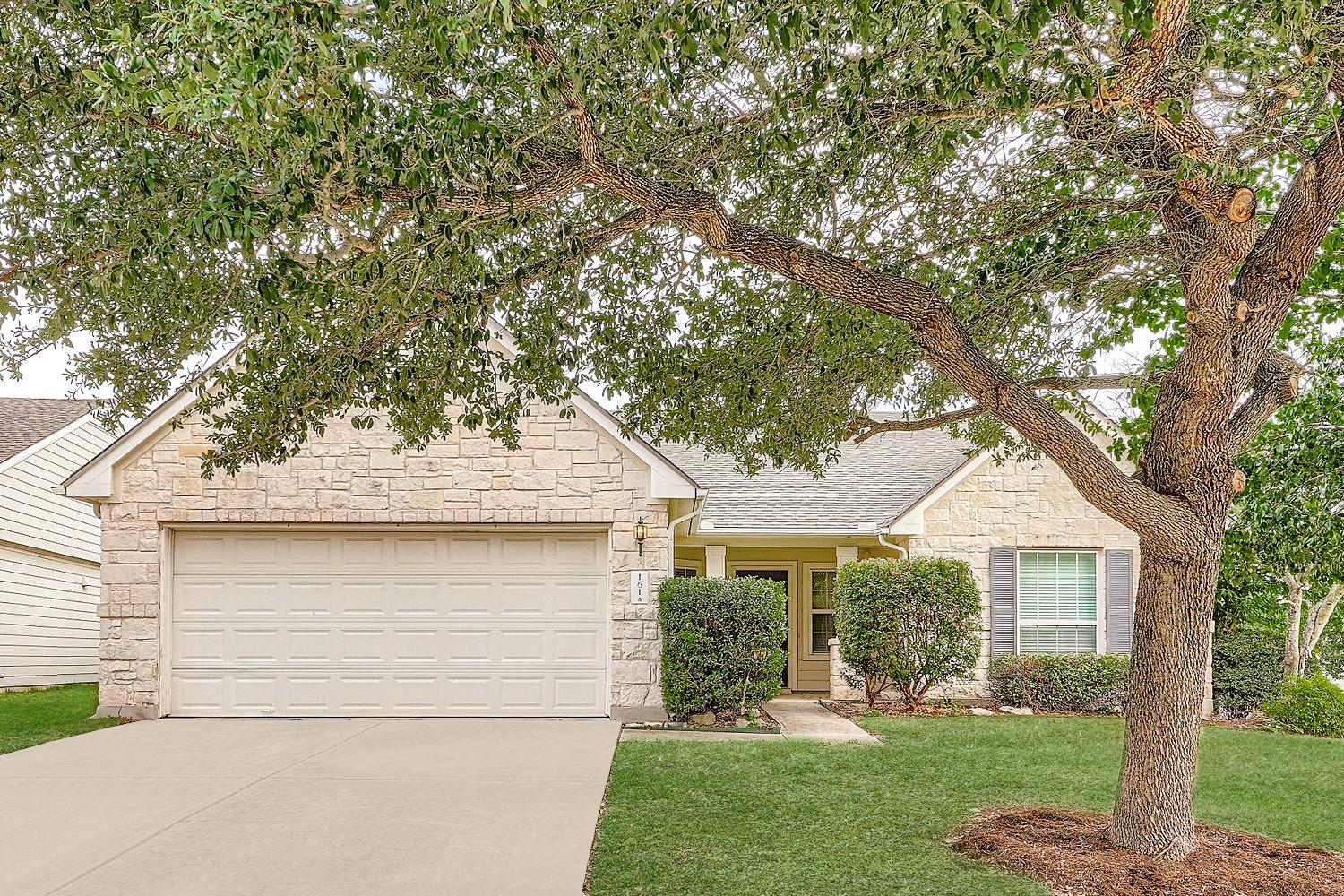 161 Coneflower Dr, Kyle, TX 78640