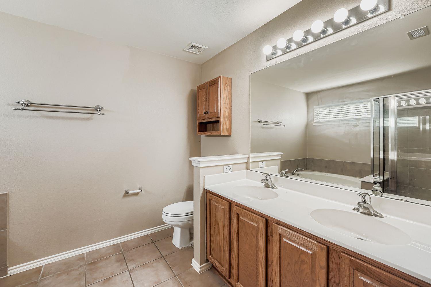 161 Coneflower Dr, Kyle, TX 78640