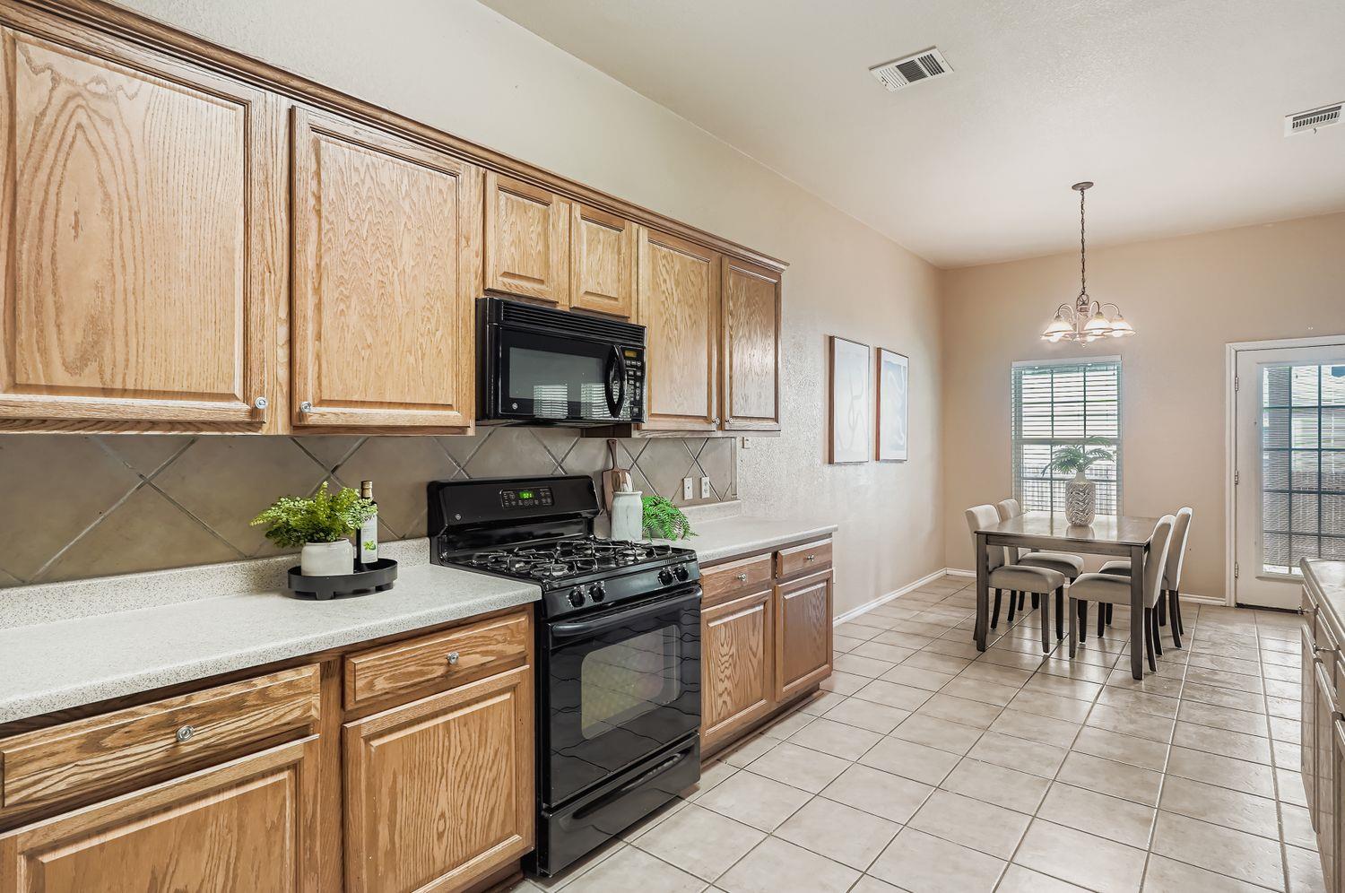 161 Coneflower Dr, Kyle, TX 78640