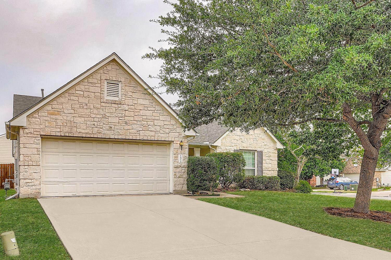 161 Coneflower Dr, Kyle, TX 78640