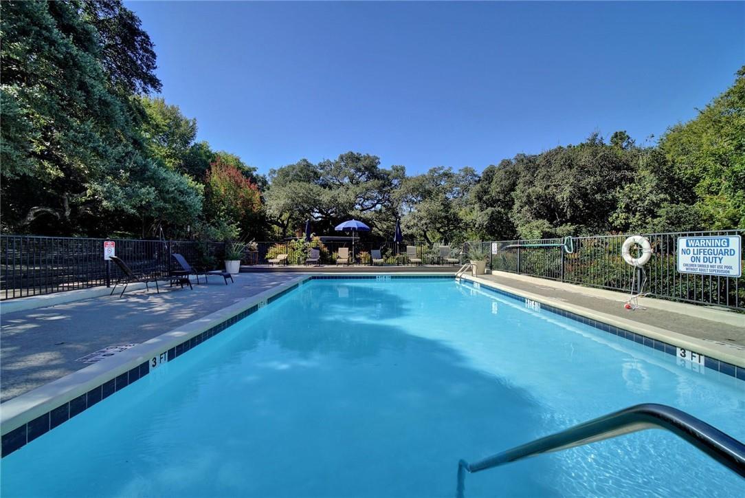 901 E Oltorf St # 201, Austin, TX 78704