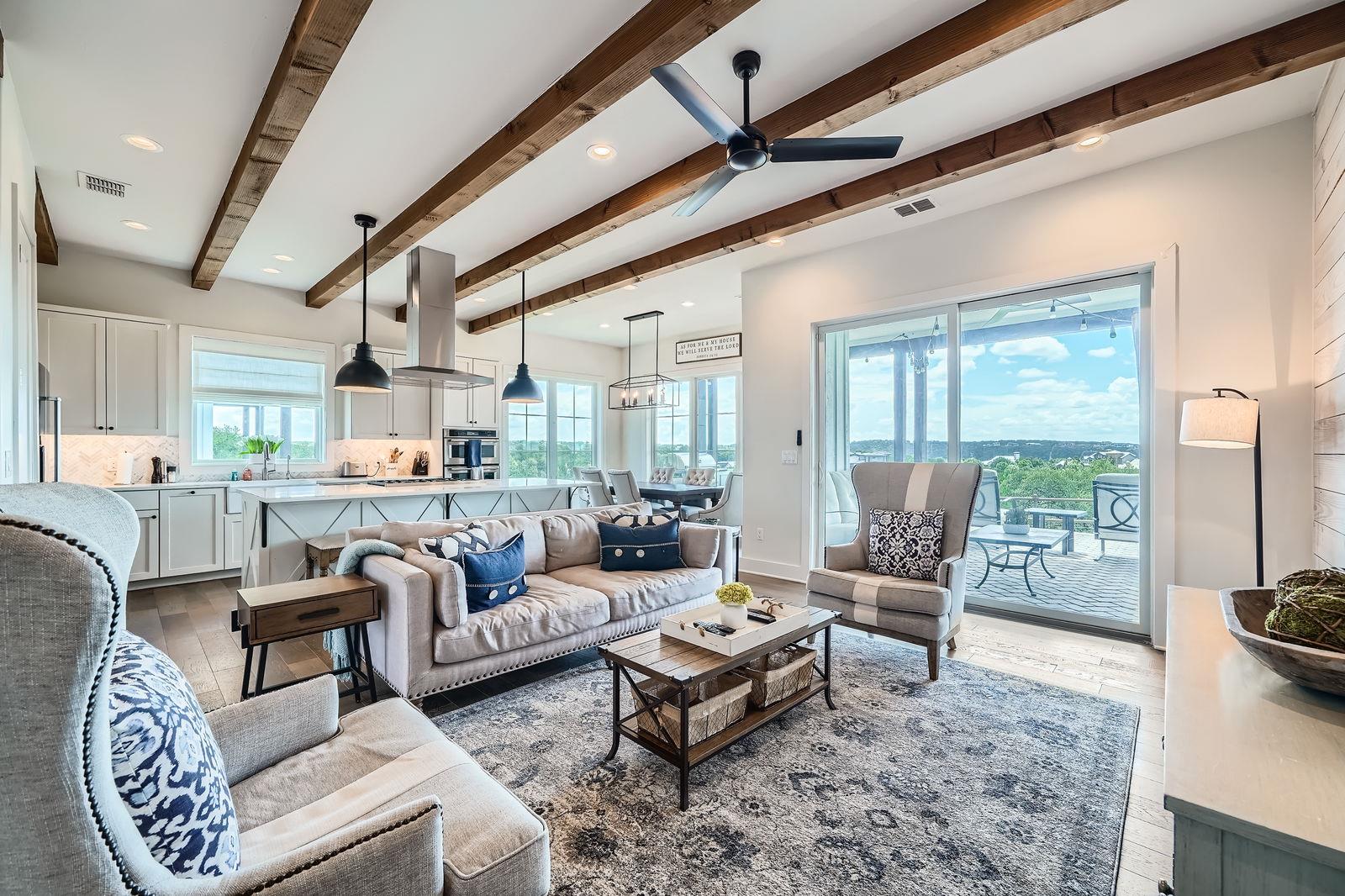 19517 Flying J Blvd # 8, Spicewood, TX 78669