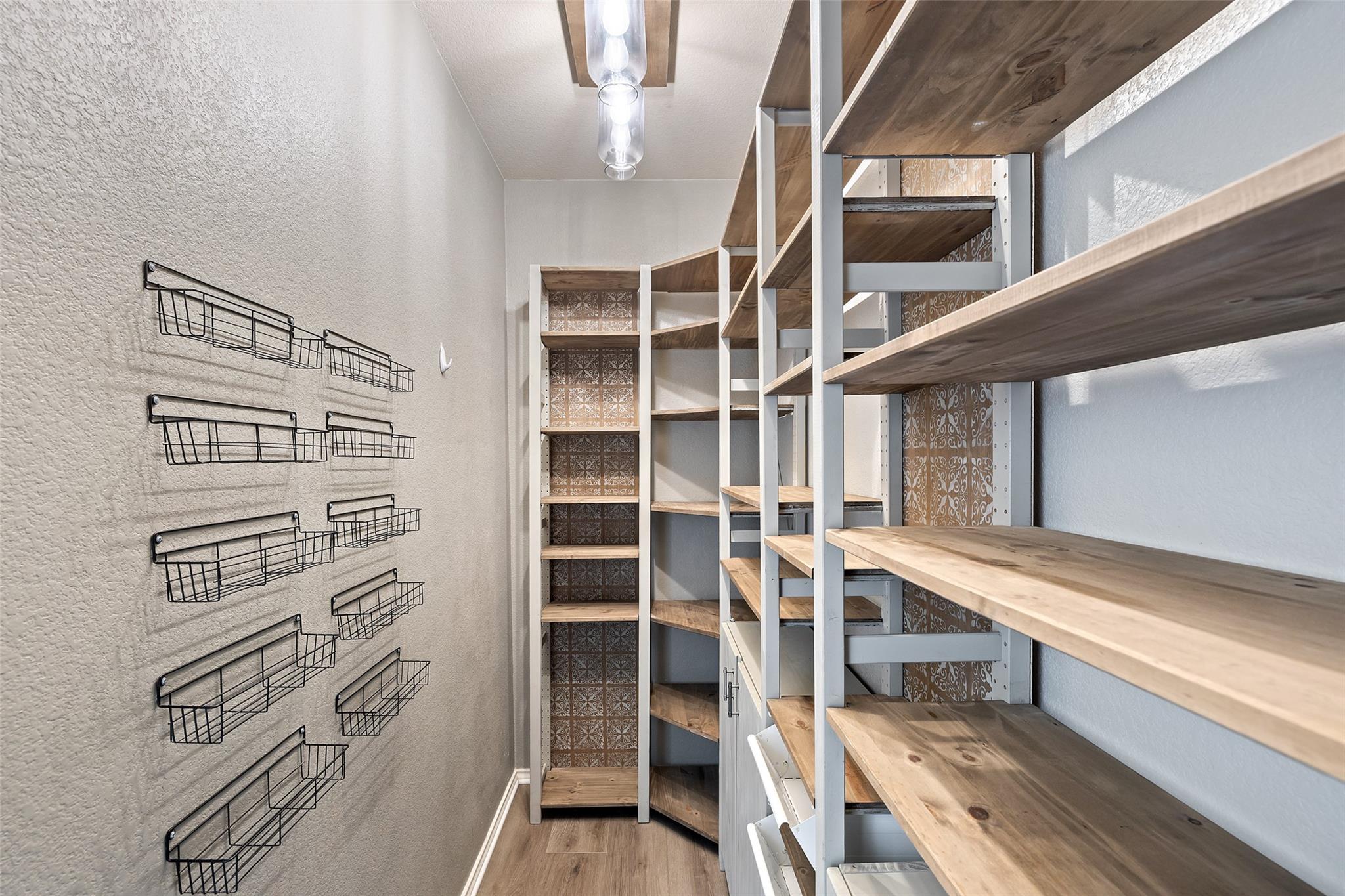 18320 Lydia Springs Dr, Pflugerville, TX 78660