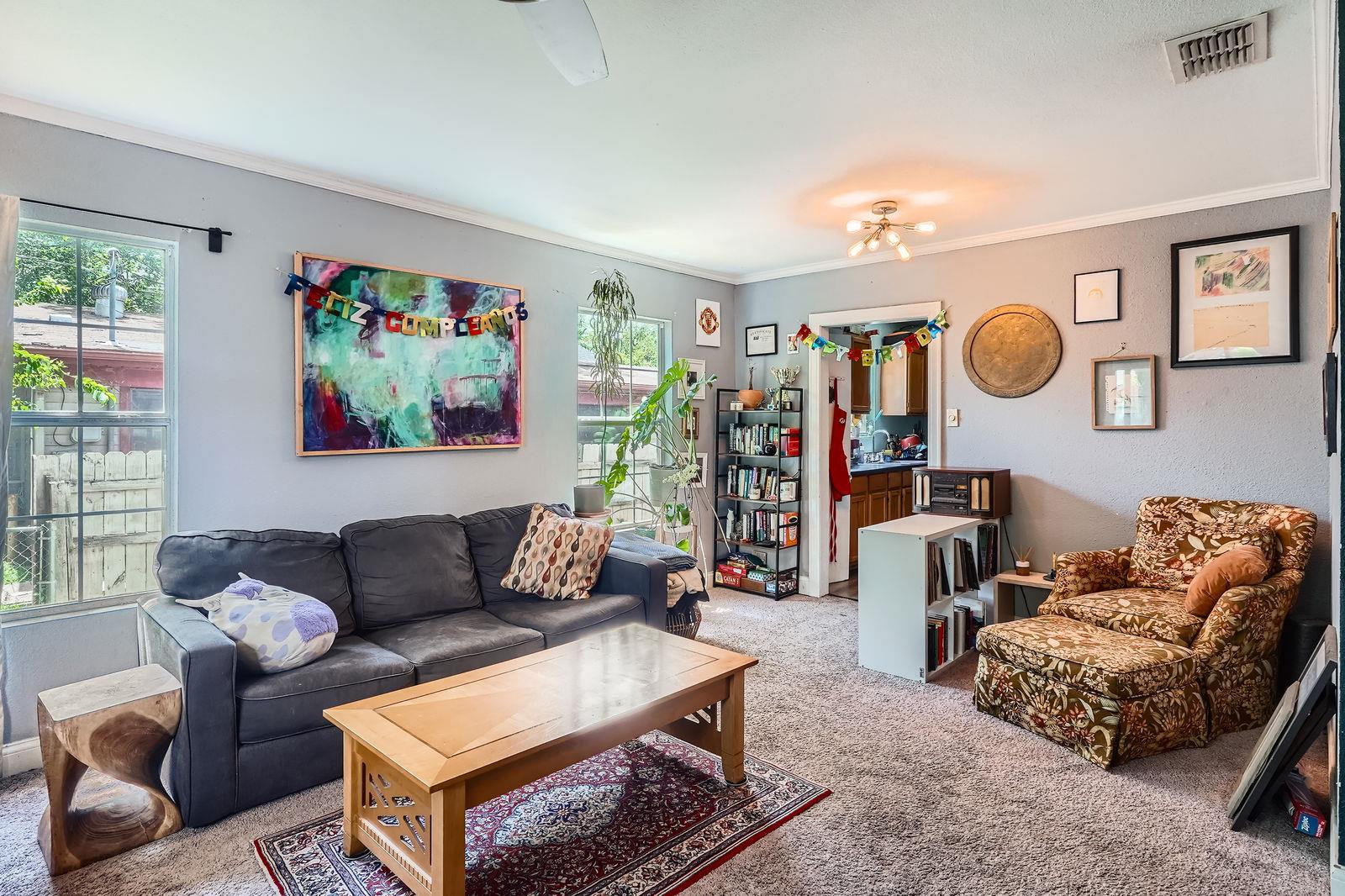 5605 Tura Ln, Austin, TX 78721