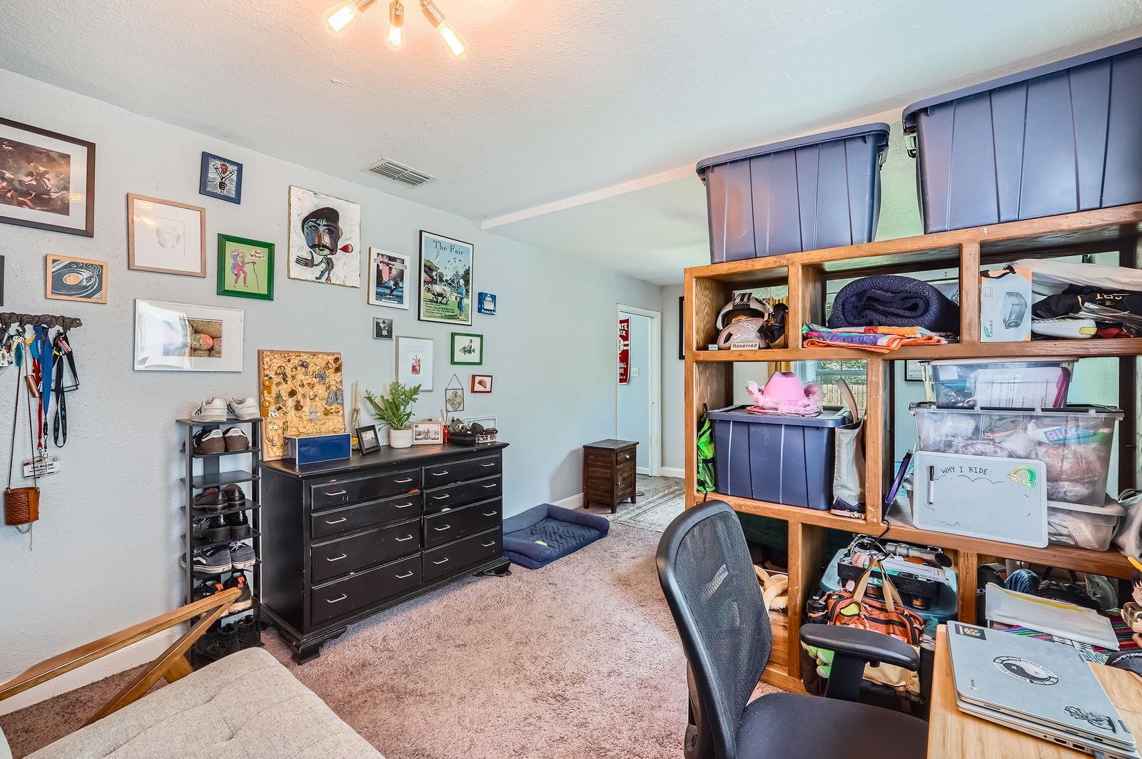 5605 Tura Ln, Austin, TX 78721