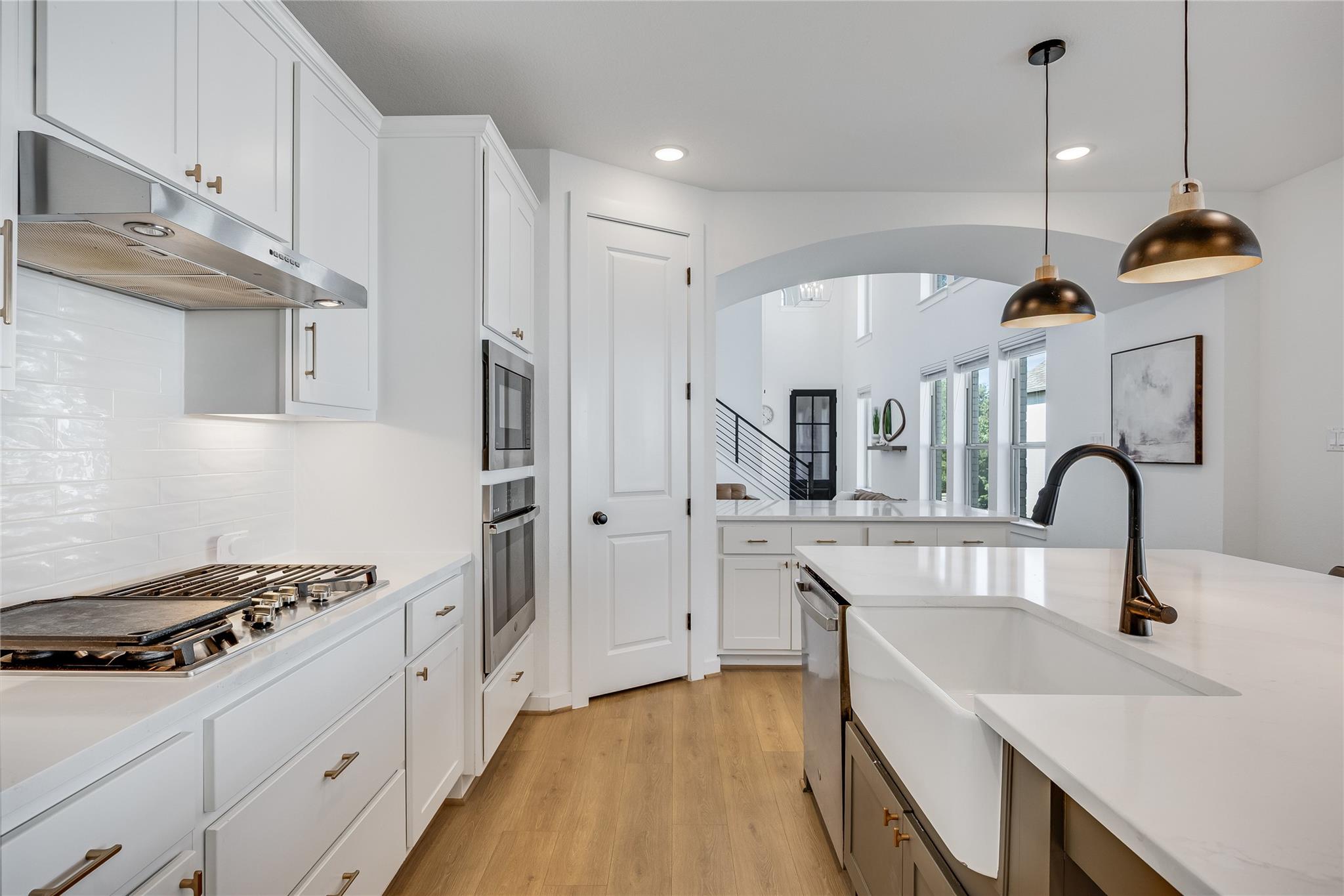 261 Arrowhead Mound Rd, Georgetown, TX 78628