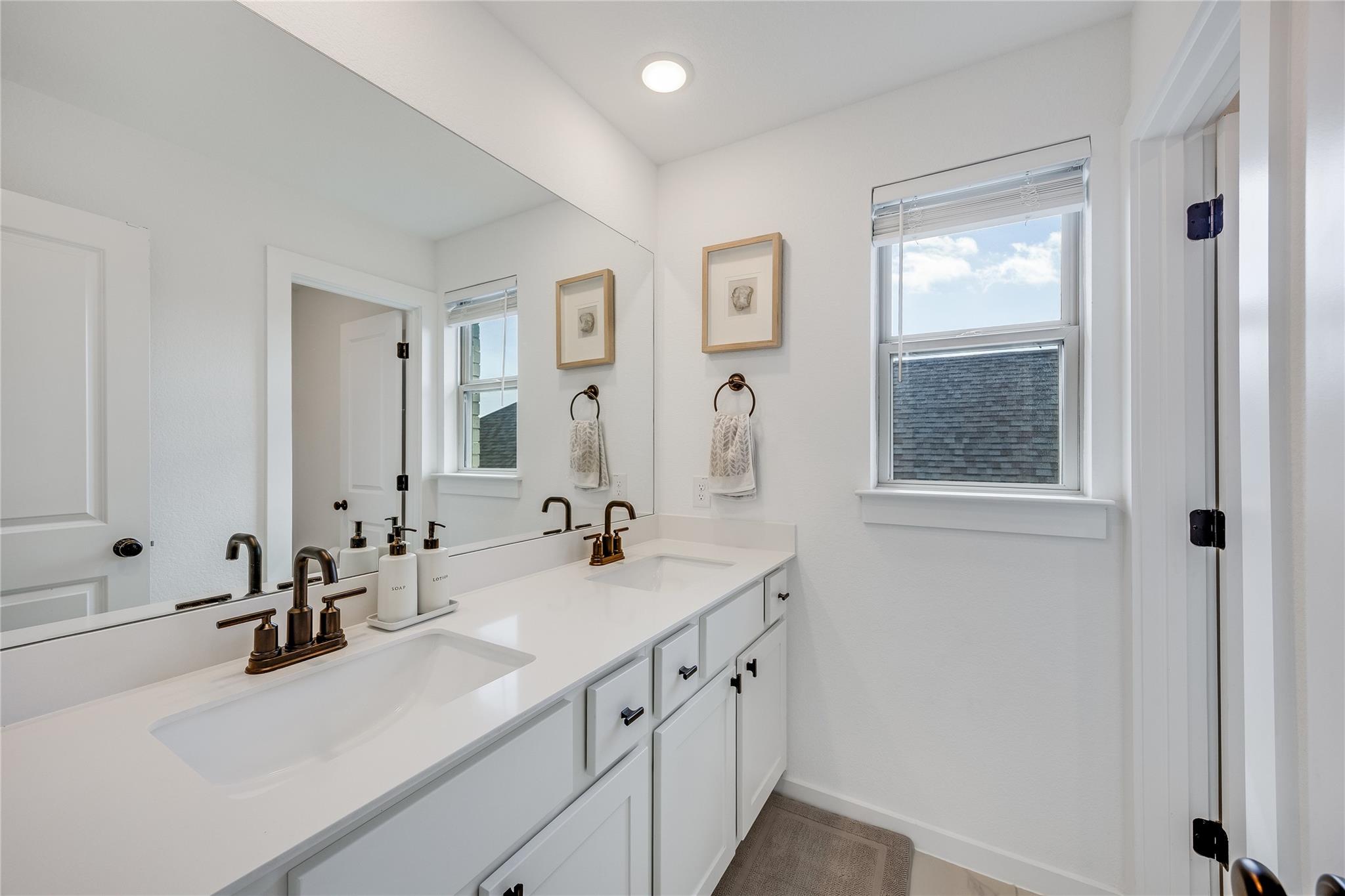 261 Arrowhead Mound Rd, Georgetown, TX 78628