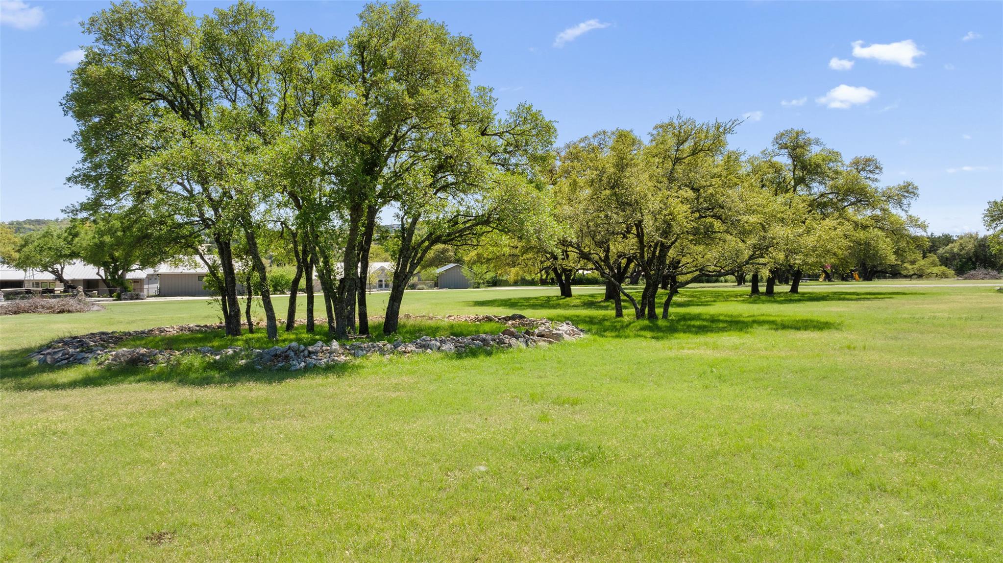 4813 Twin Acres Dr, Austin, TX 78738