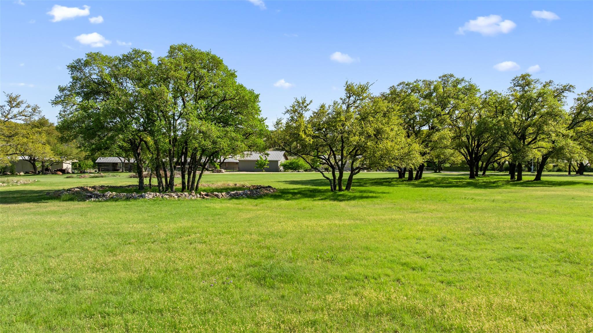 4813 Twin Acres Dr, Austin, TX 78738